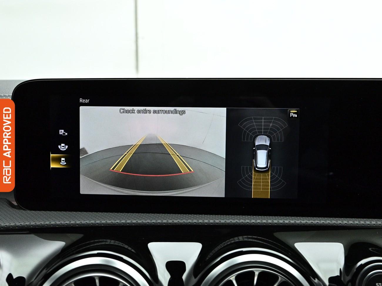 Mercedes-Benz Cla view 17