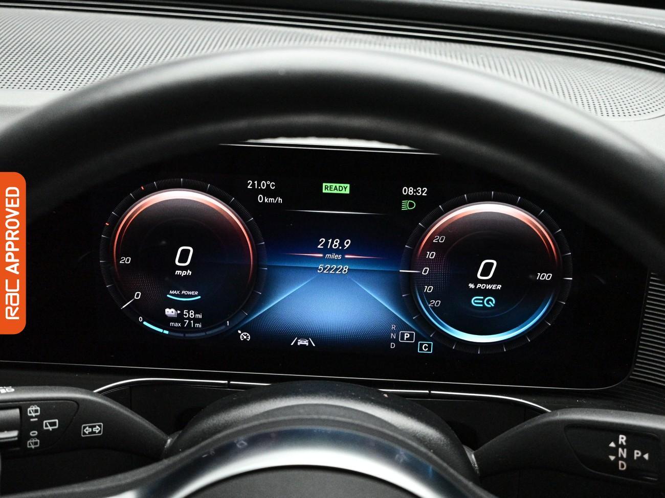 Mercedes-Benz Eqc view 12