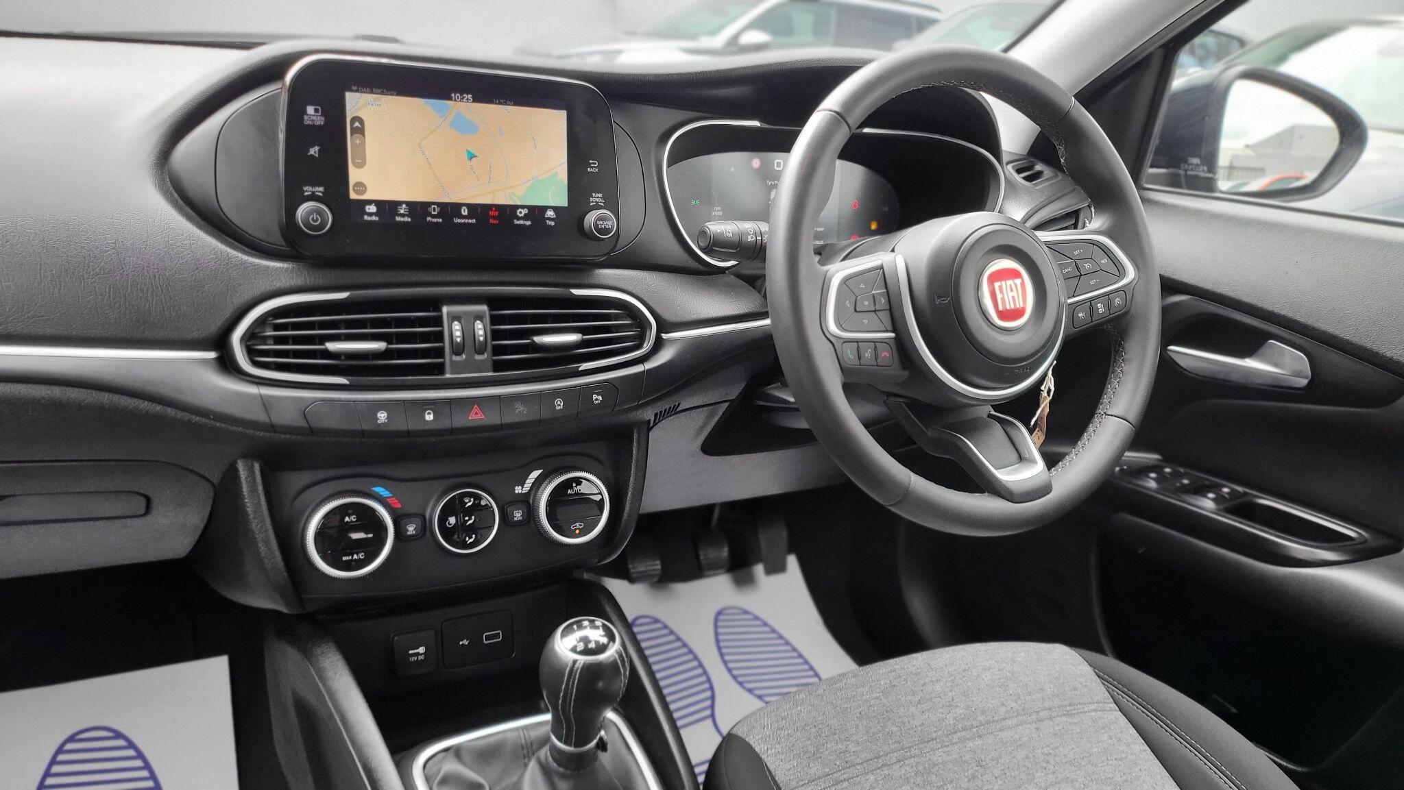 Fiat Tipo view 11