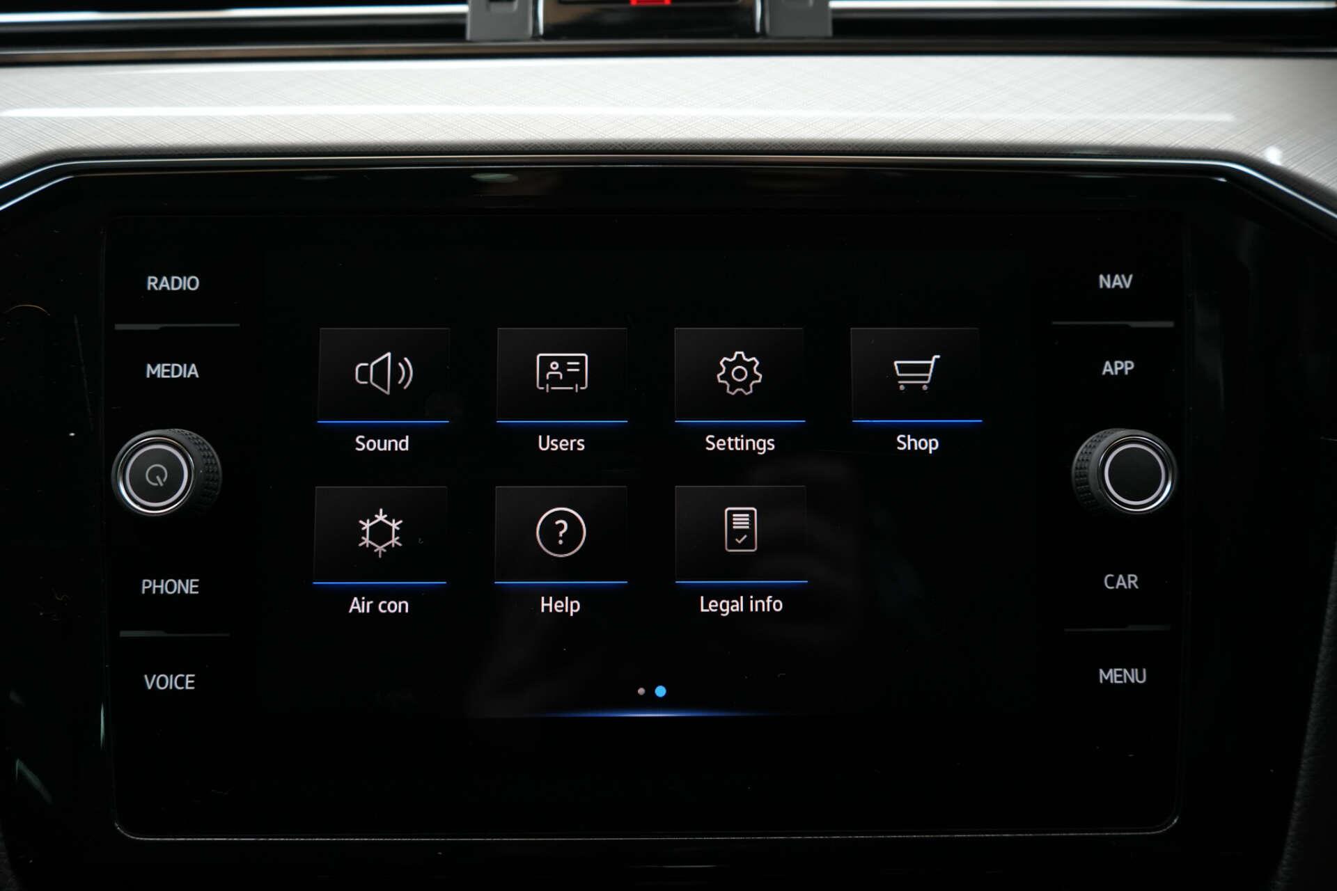 Volkswagen Passat view 30