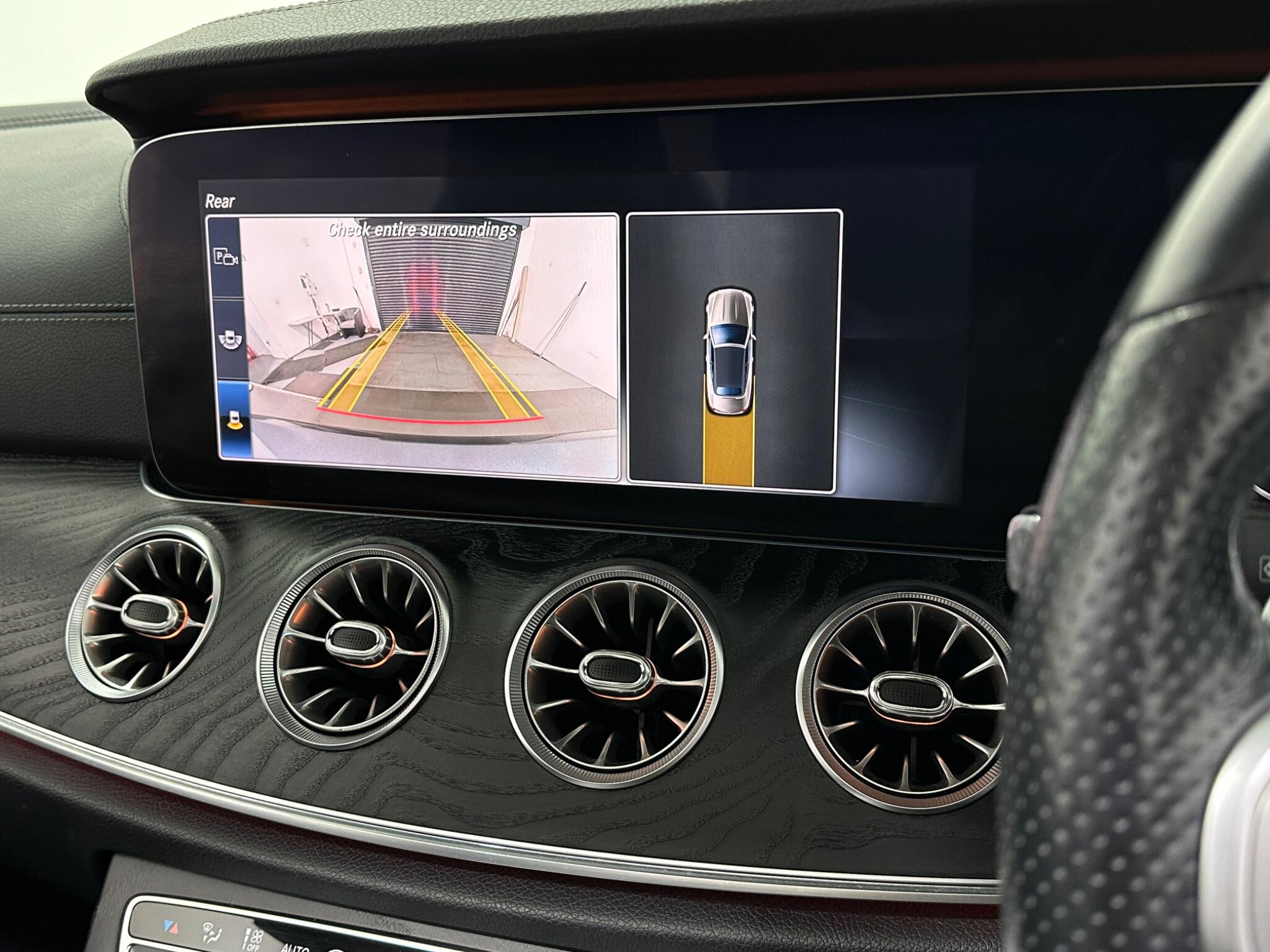 Mercedes-Benz E-Class view 25