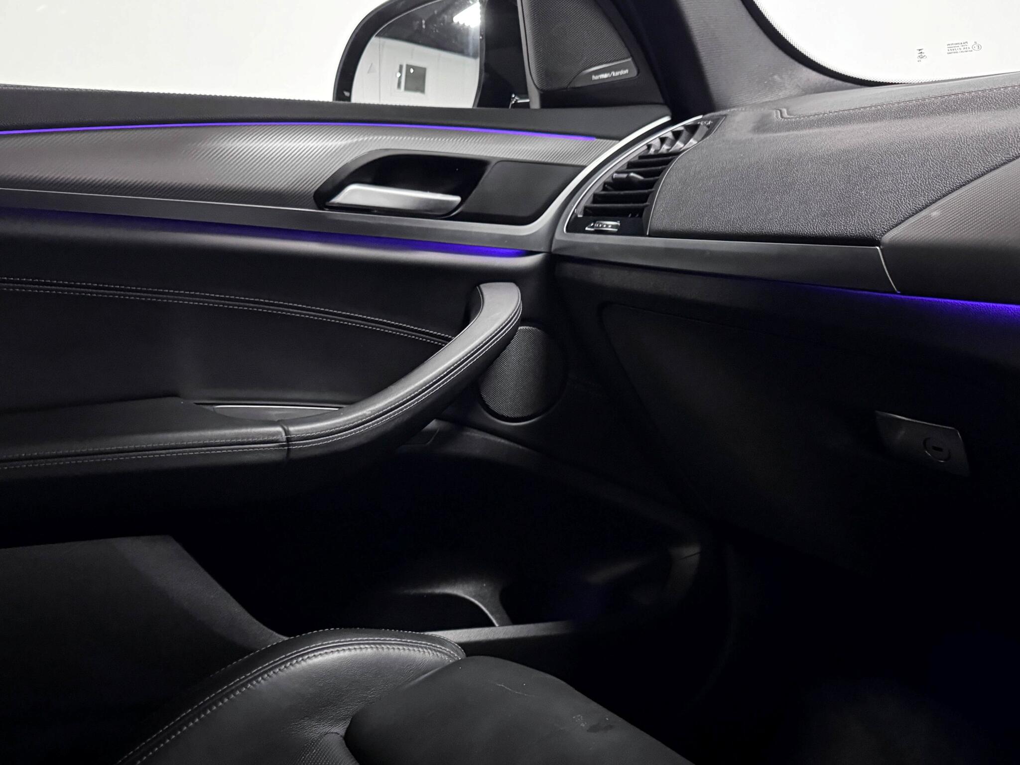 BMW X3 M view 36