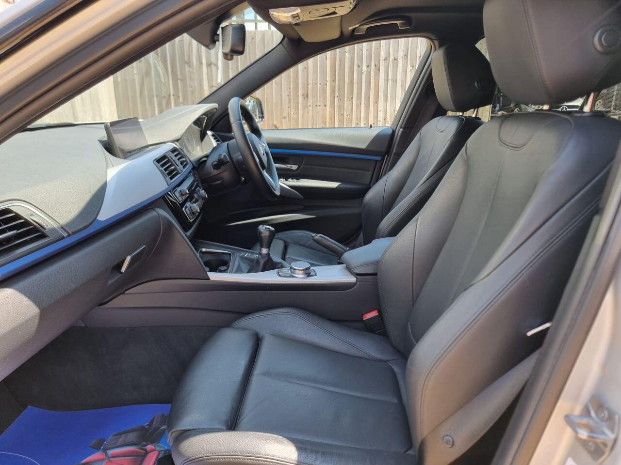 BMW 3 Series view 57
