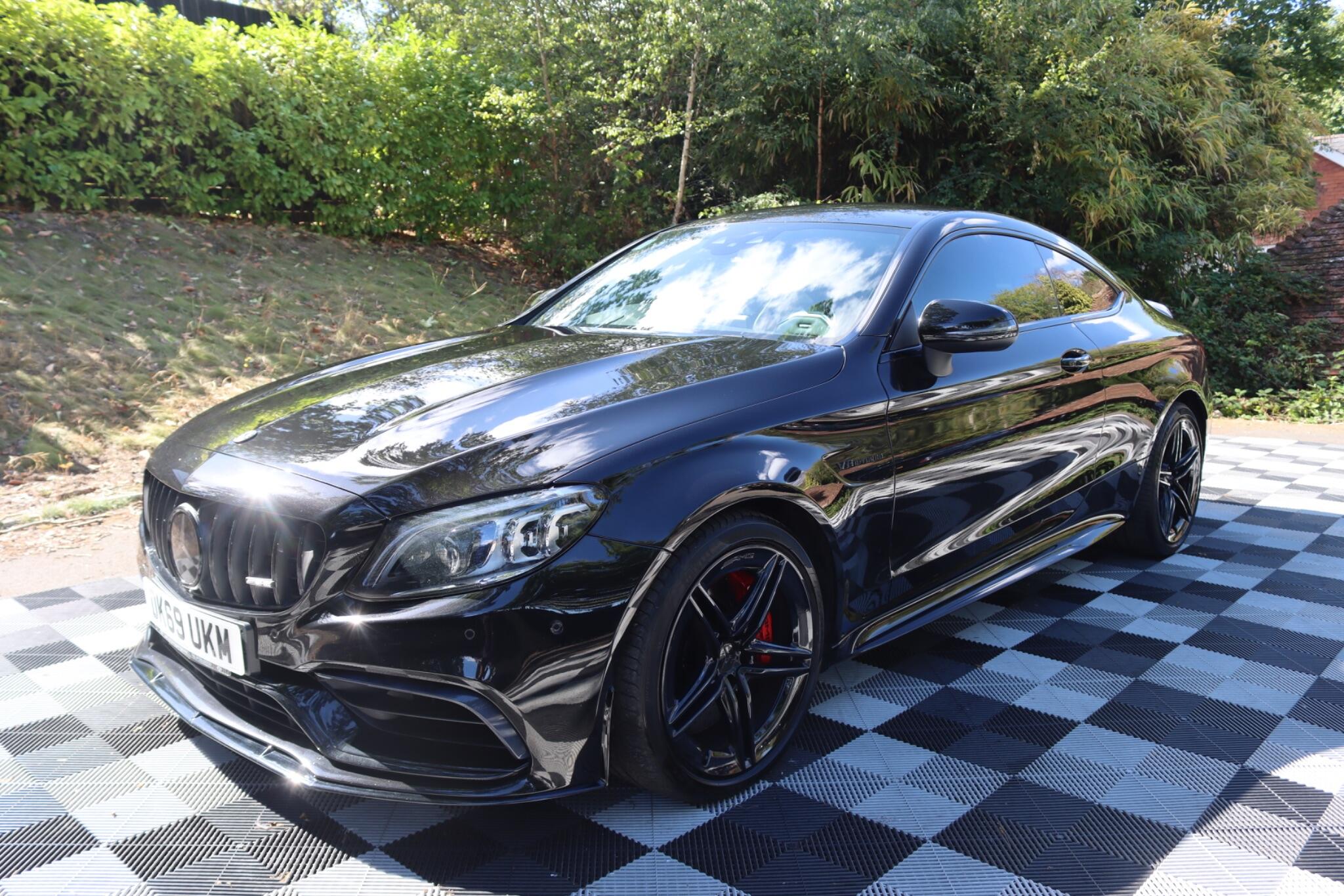 Mercedes-Benz C-Class view 35