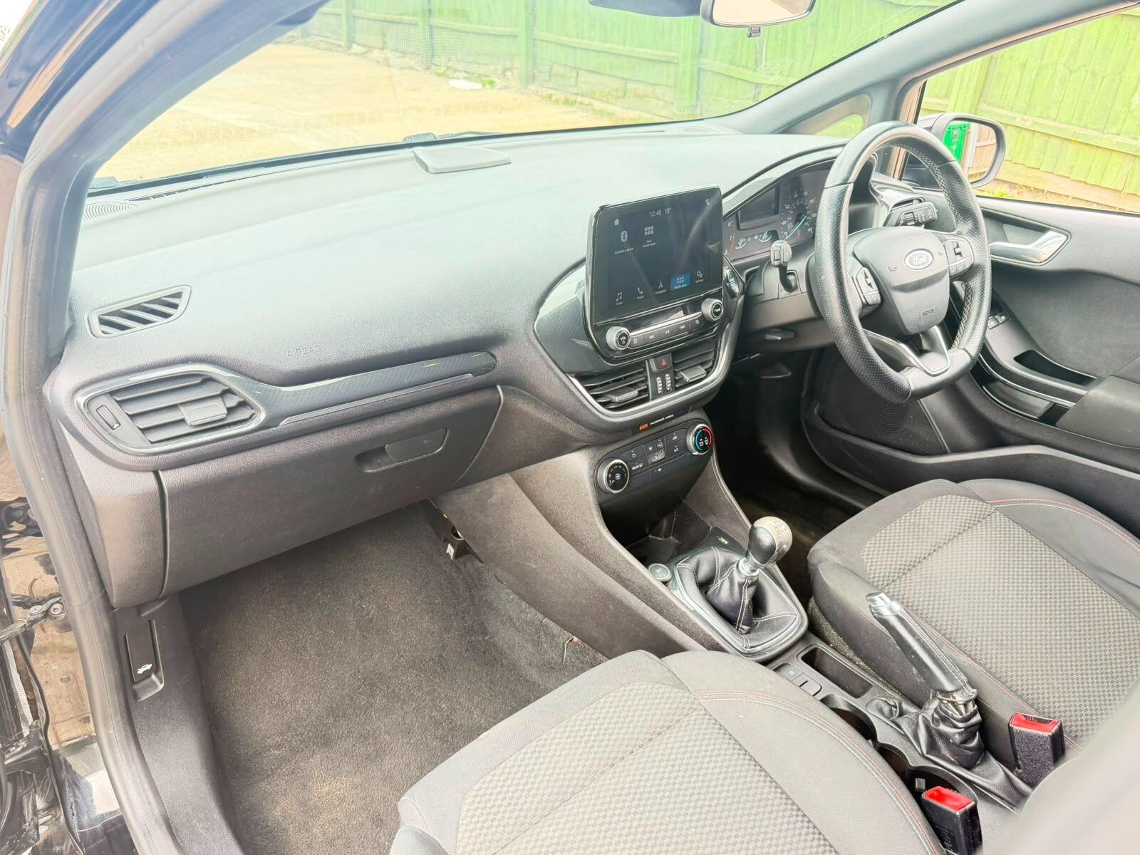 Ford Fiesta view 18