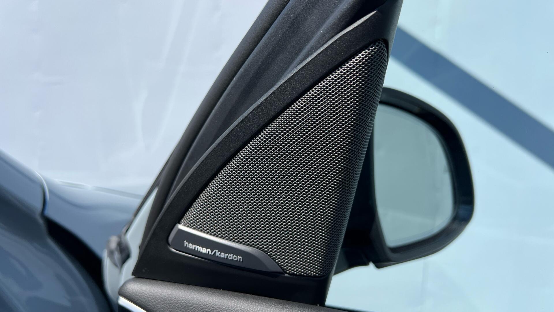BMW X3 view 20