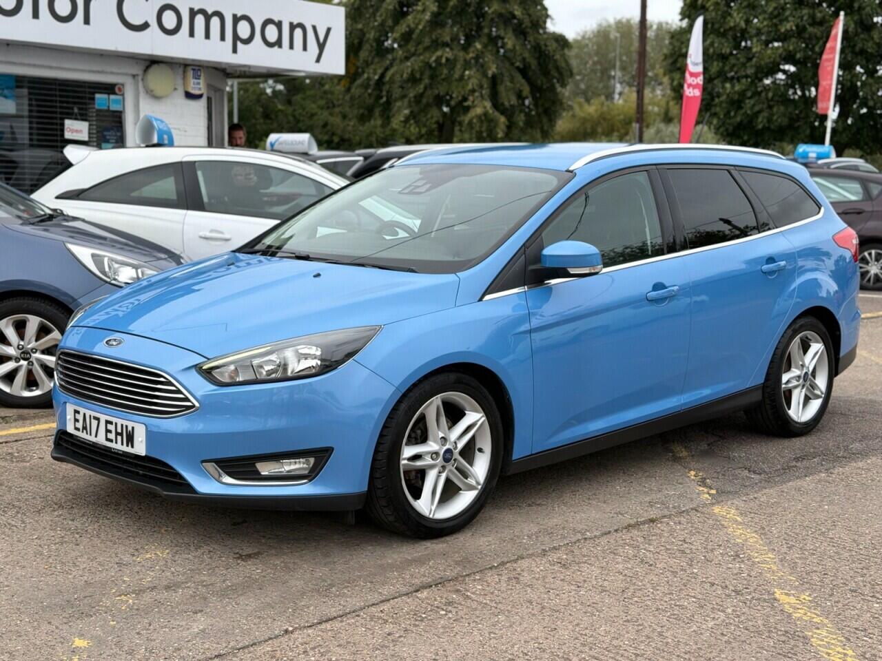 Ford Focus view 7