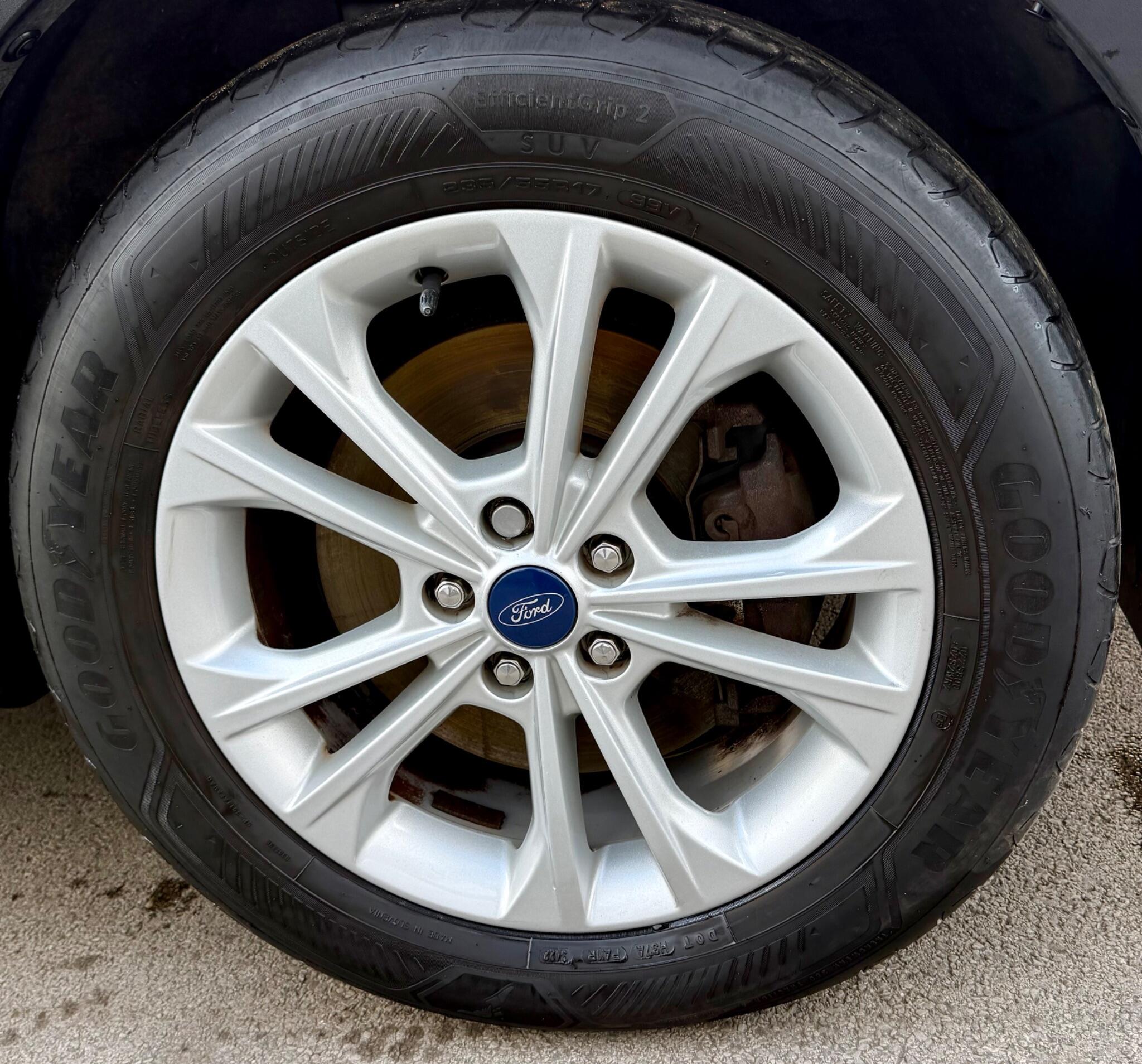 Ford Kuga view 20