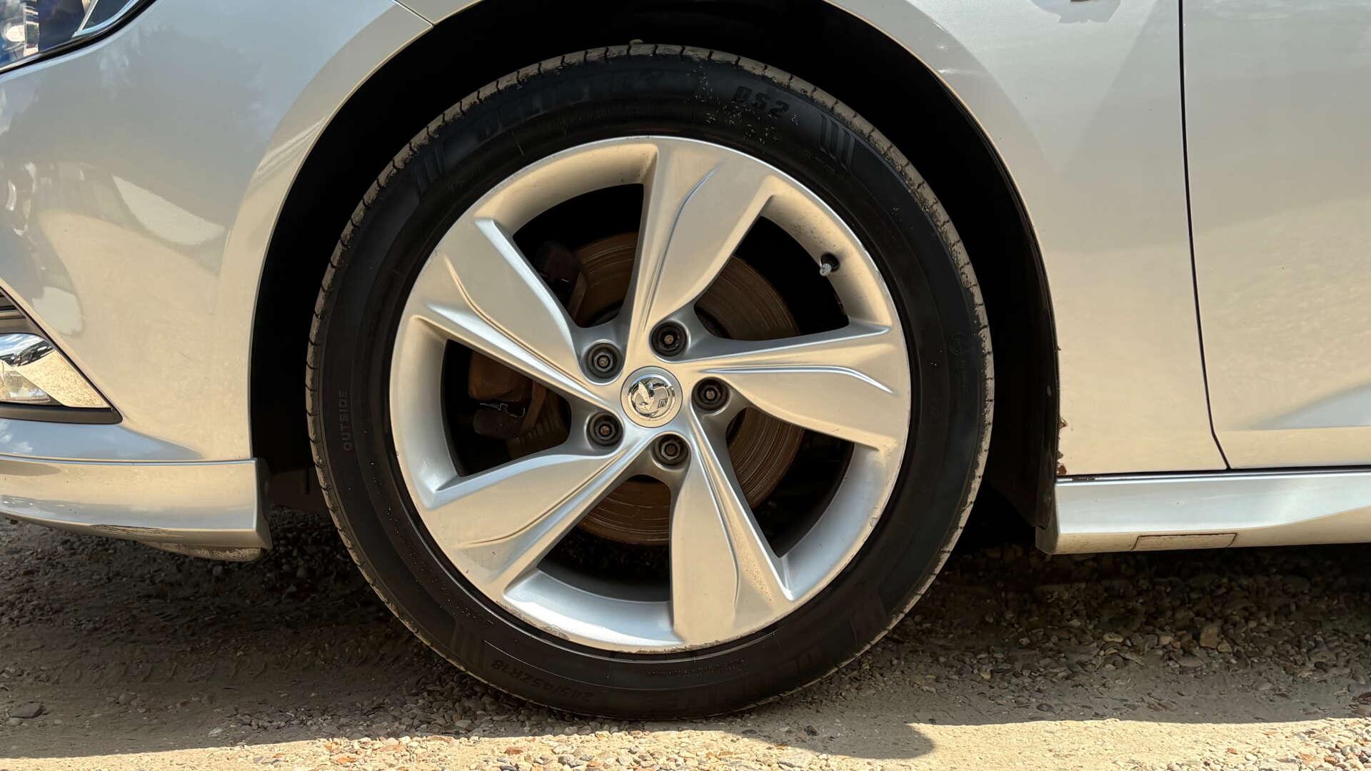 Vauxhall Insignia view 36