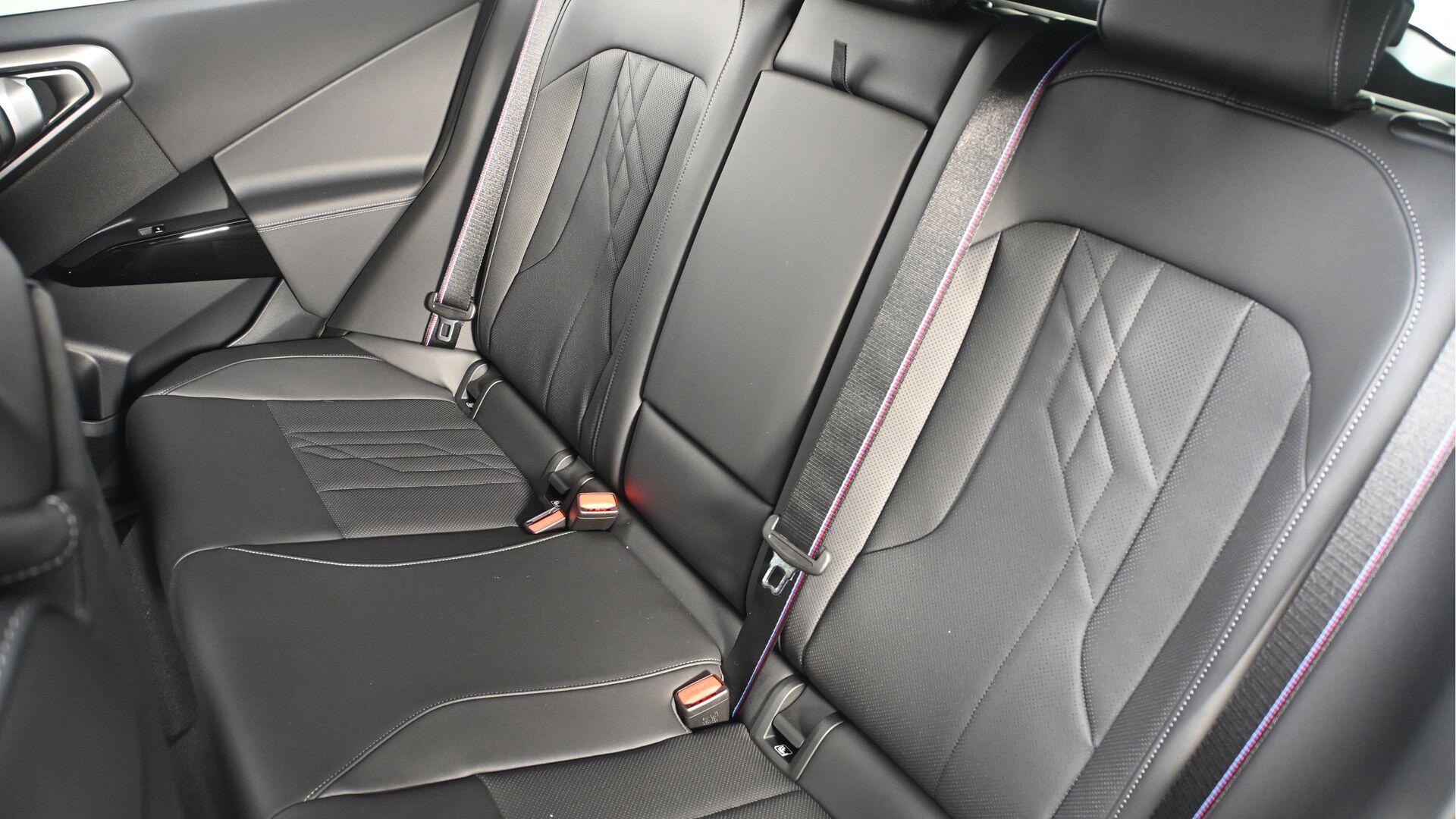 BMW X3 view 12