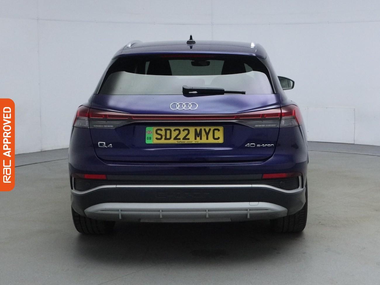 Audi Q4 e-tron view 9