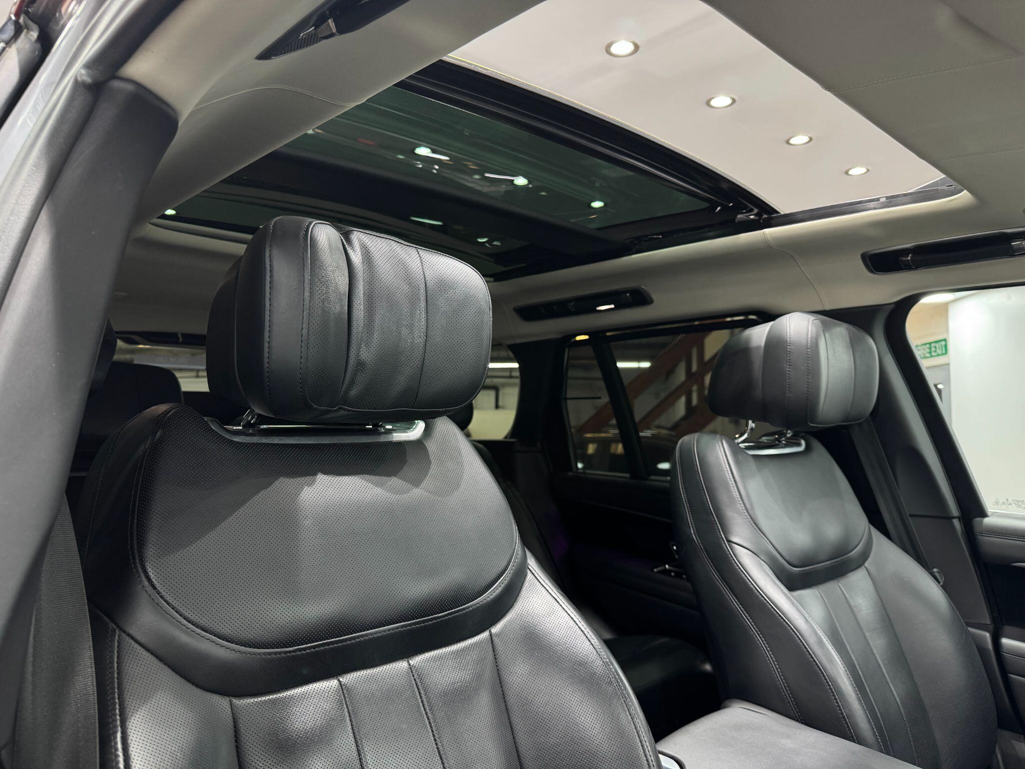 Land Rover Range Rover view 27