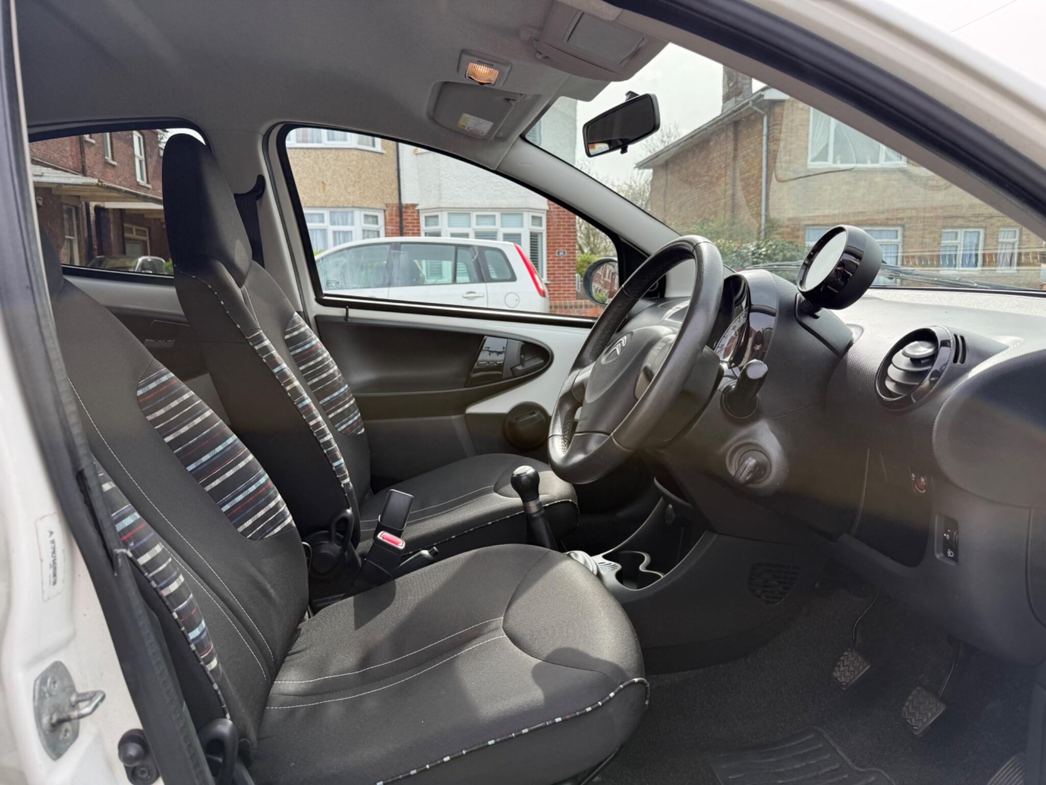 Citroen C1 view 6