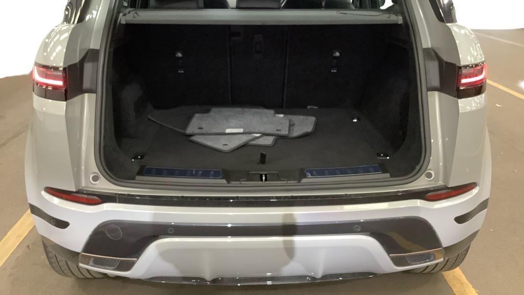 Land Rover Range Rover Evoque view 9