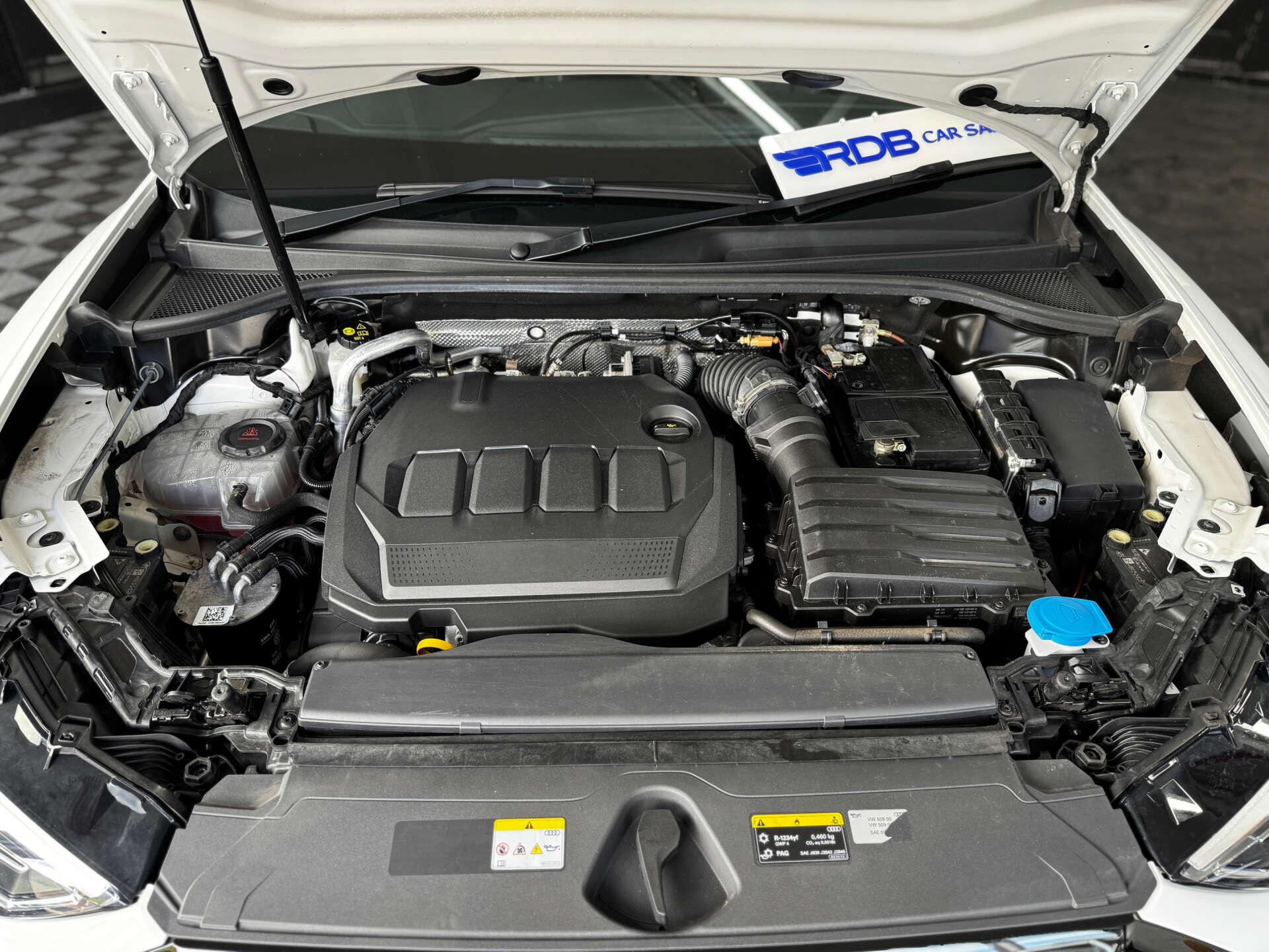Audi Q3 view 66