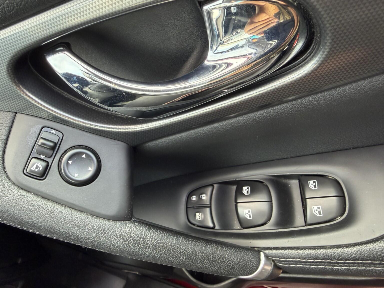 Nissan Qashqai view 30