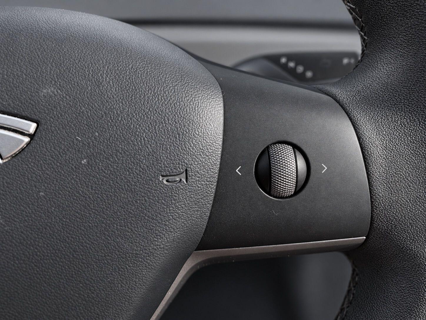 Tesla Model 3 view 23