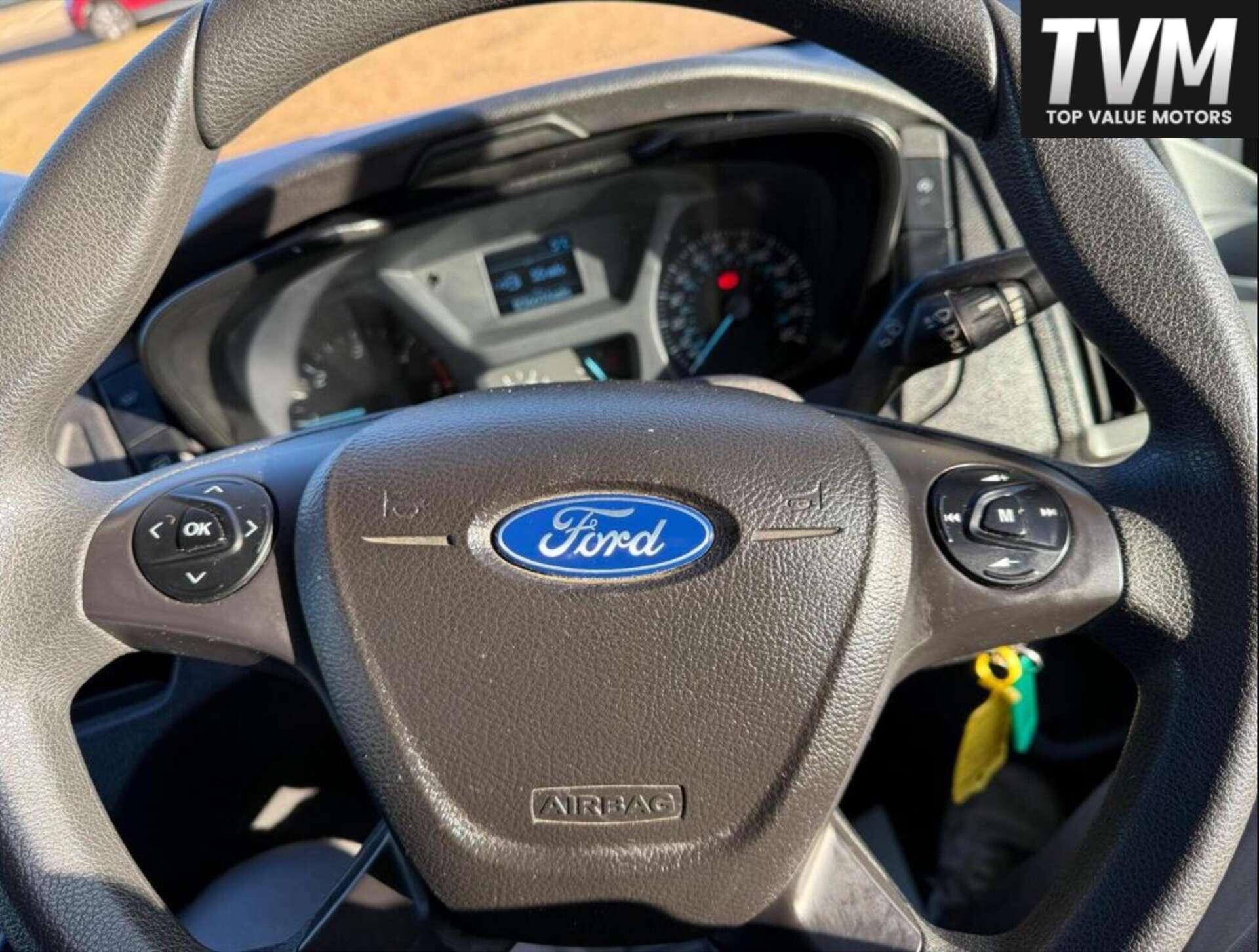 Ford Transit view 17