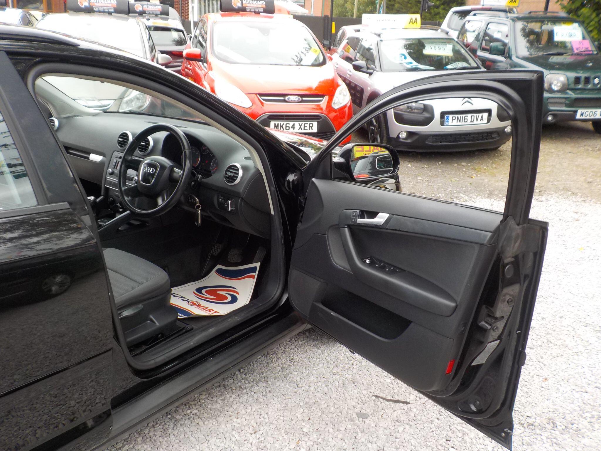 Audi A3 1.6 TDI Sportback Euro 5 (s/s) 5dr