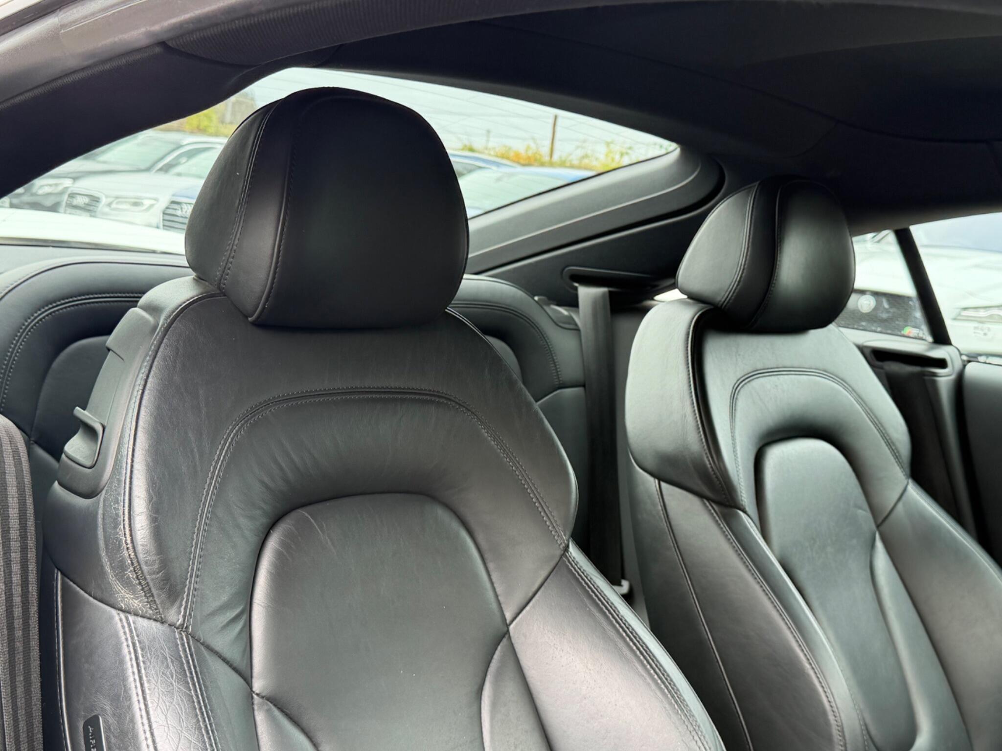 Audi TT view 18