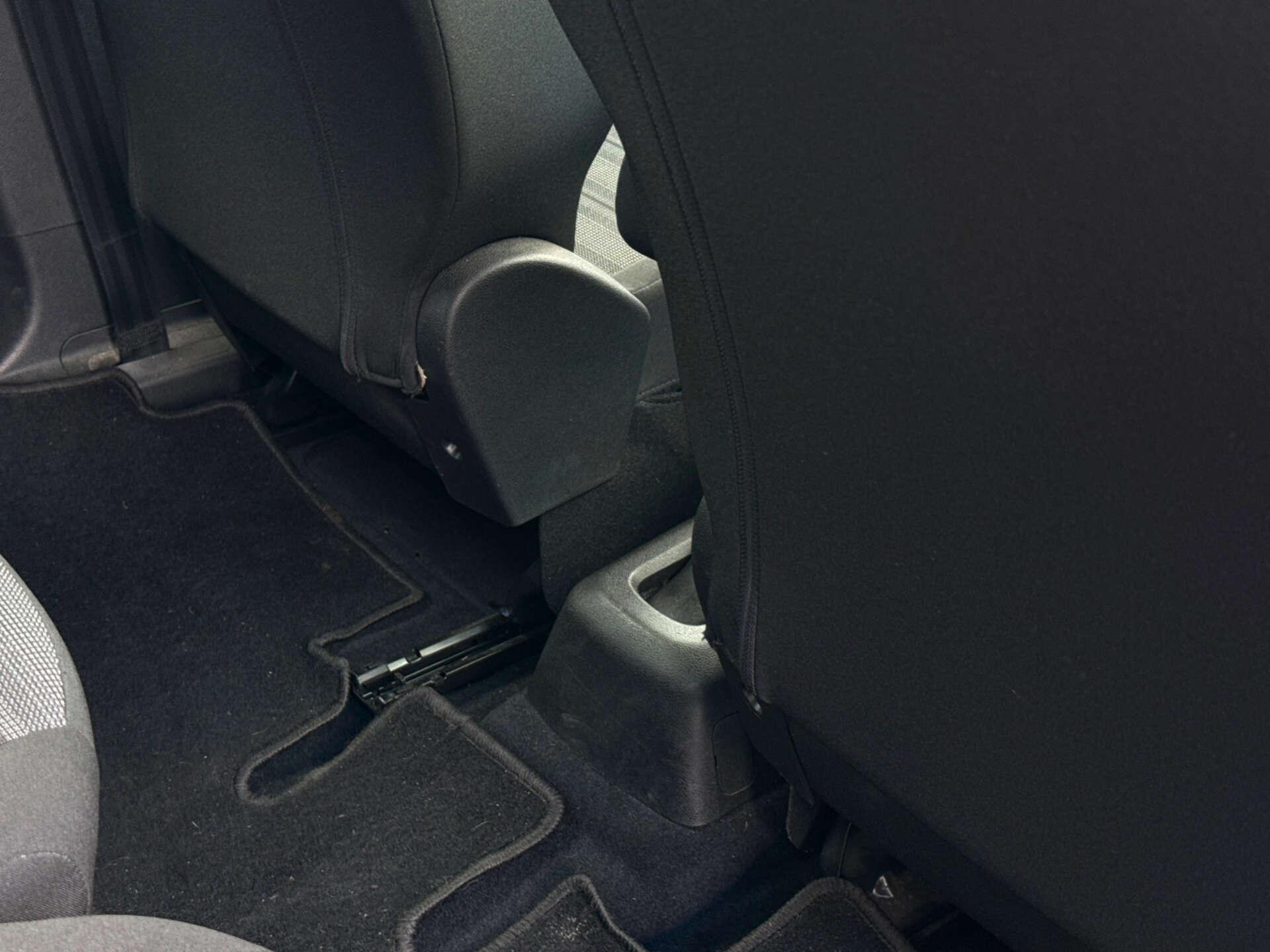 Vauxhall Combo Life view 26