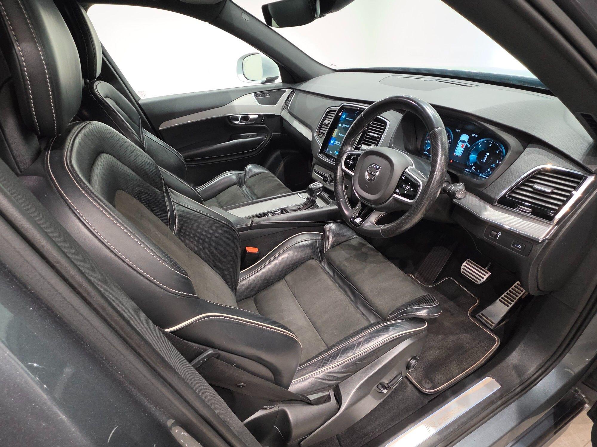 Volvo XC90 view 91