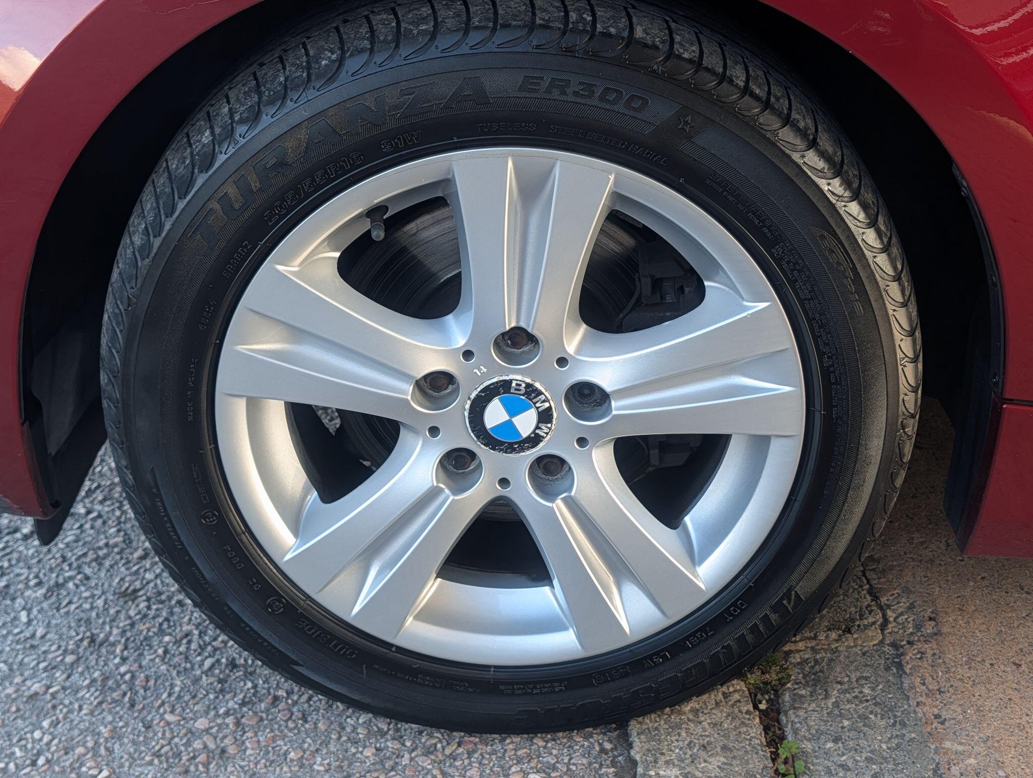 BMW 1 Series view 59