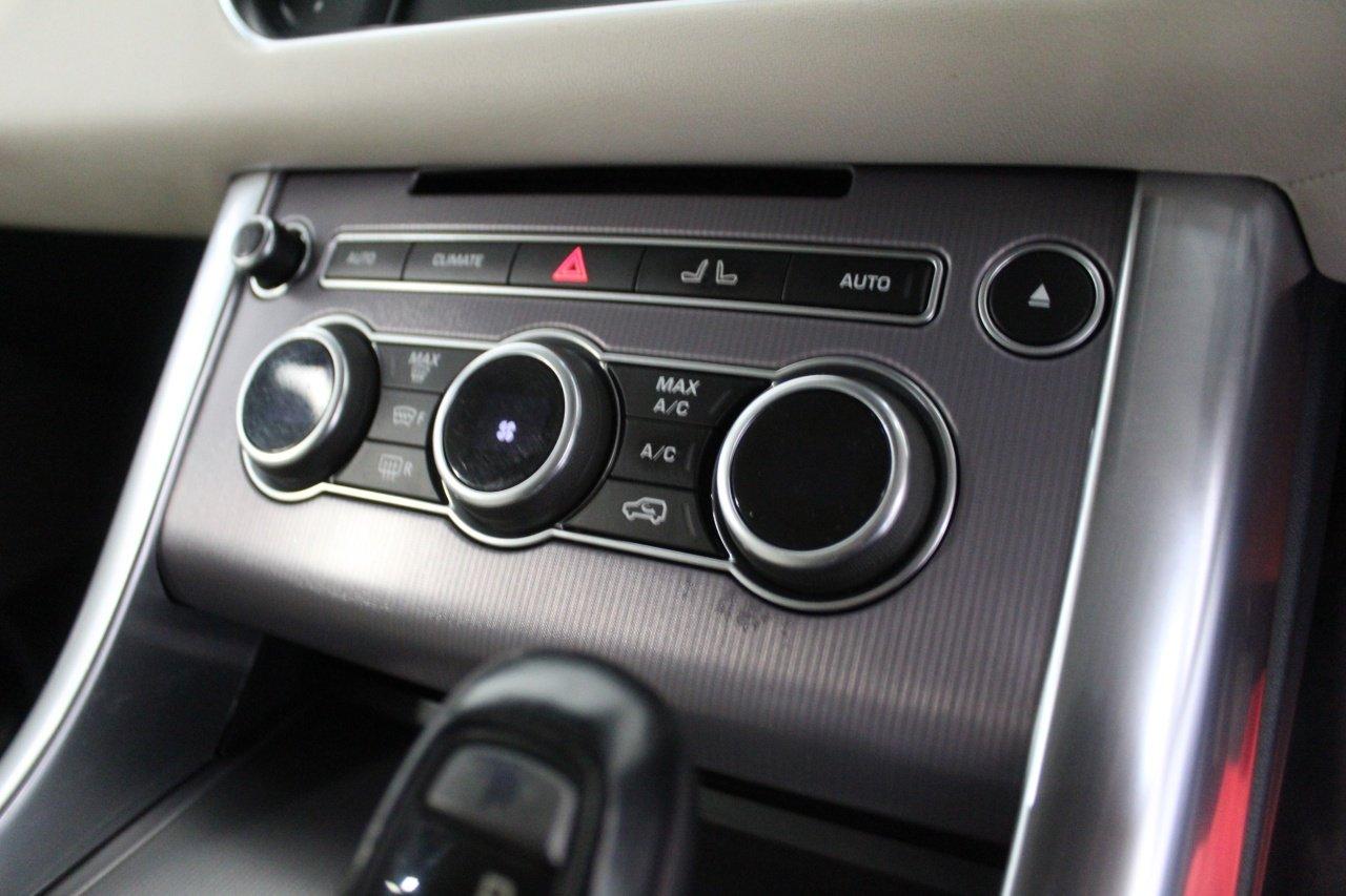 Land Rover Range Rover Sport view 39