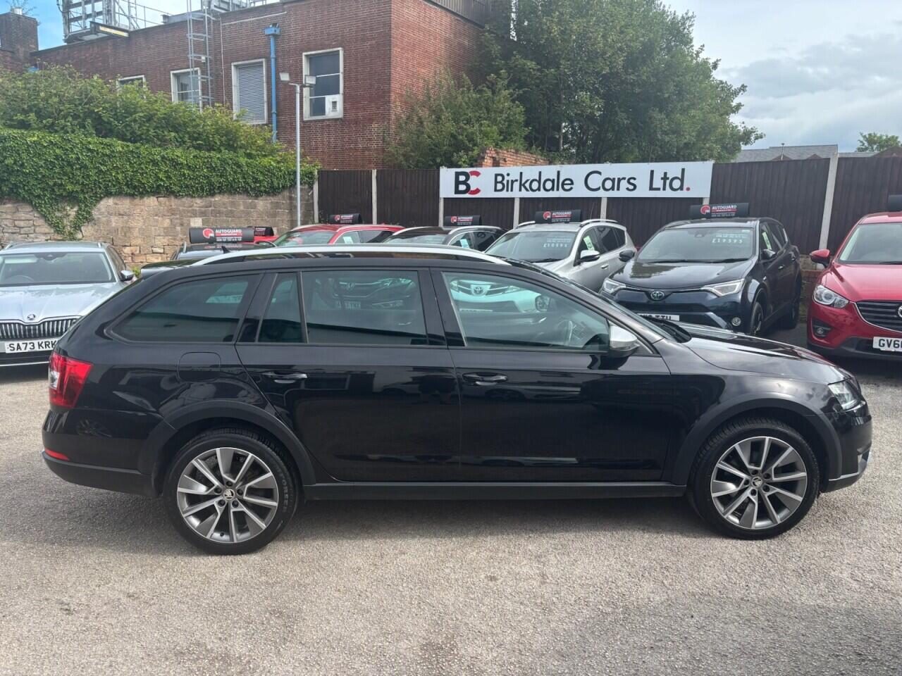 Skoda Octavia view 2