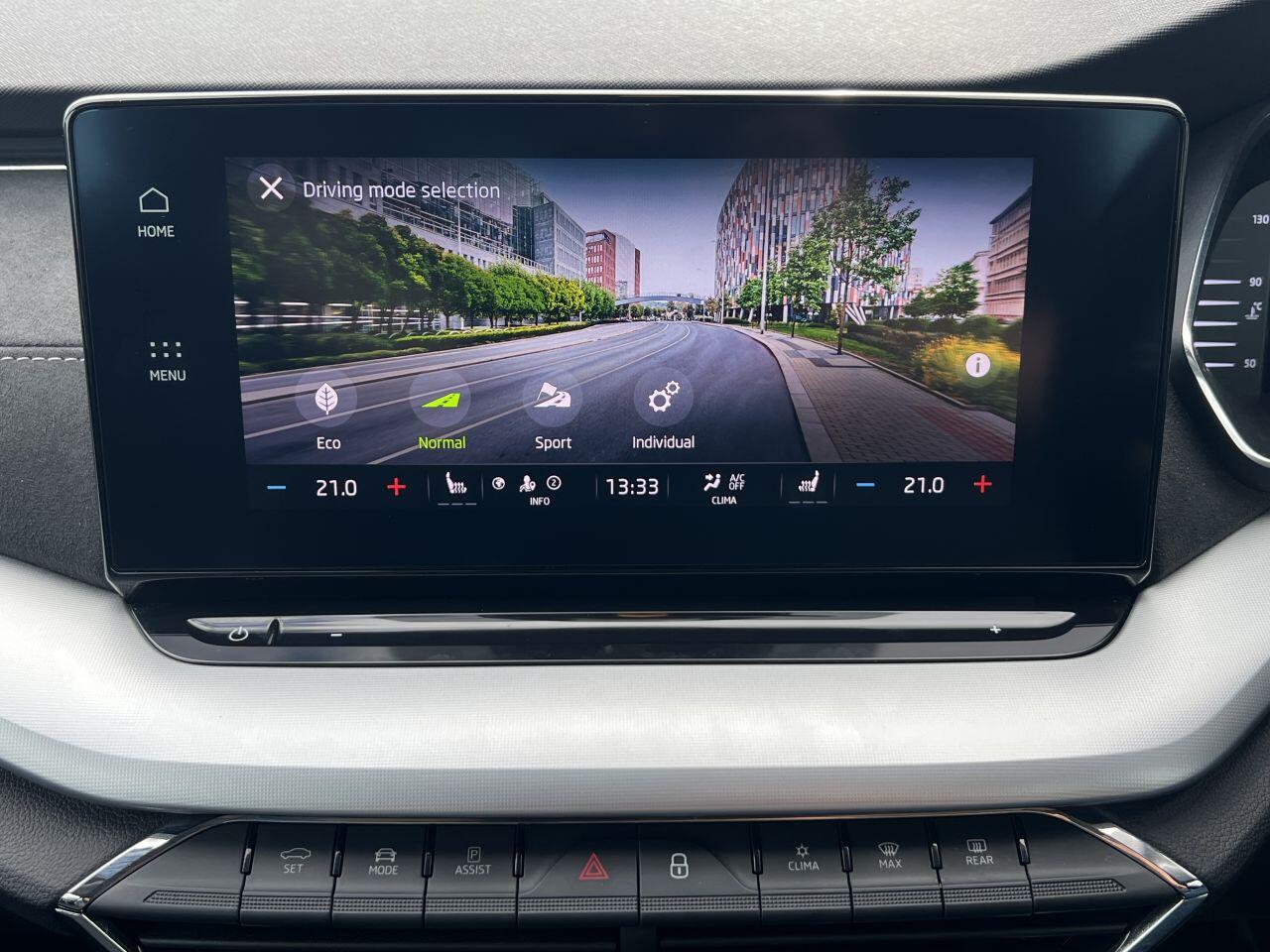 Skoda Octavia view 56
