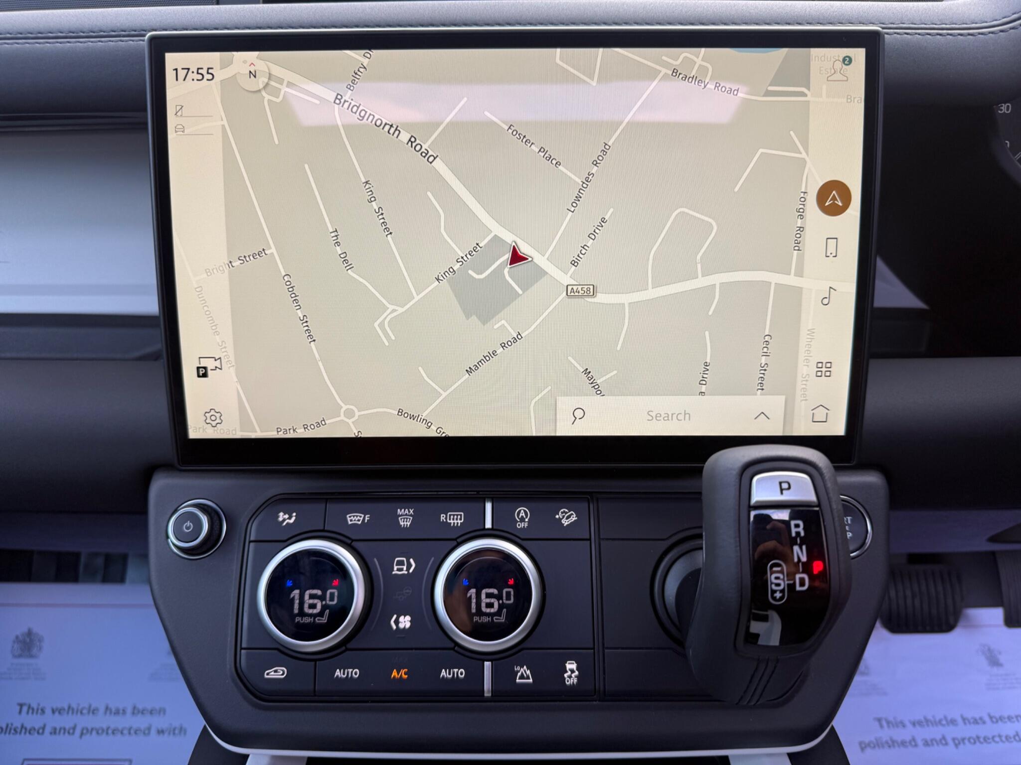 Land Rover Defender view 11