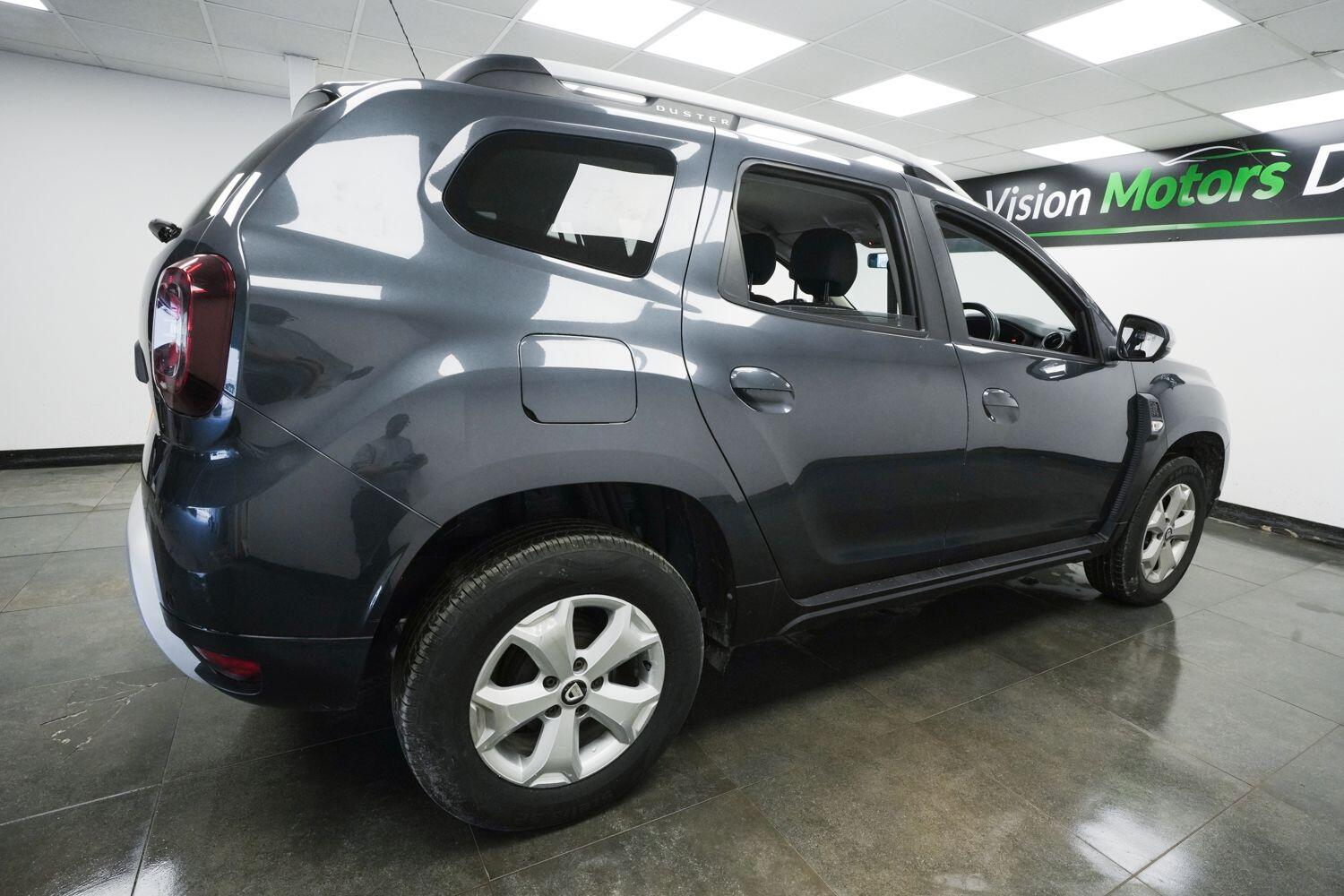 Dacia Duster view 3