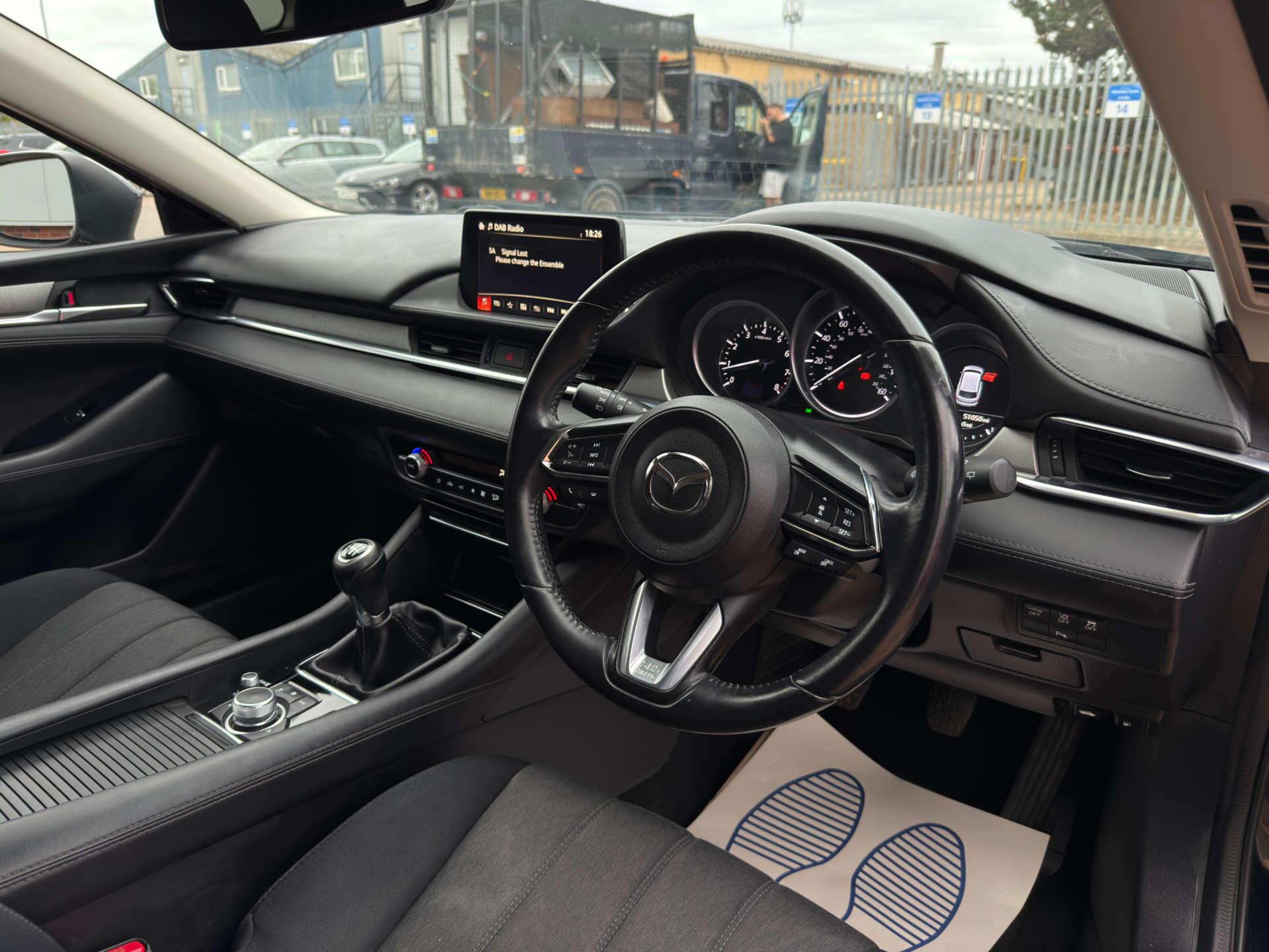 Mazda Skyactiv-G view 17