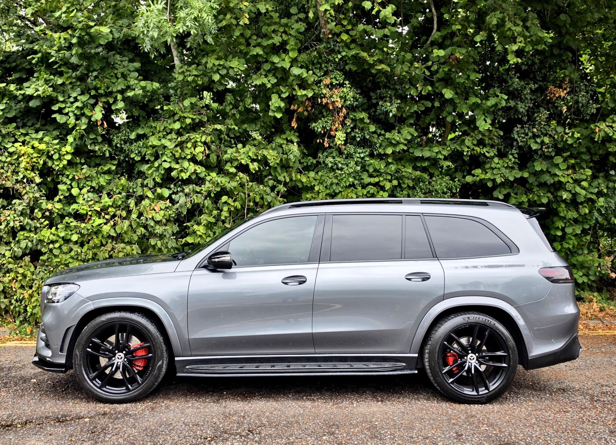 Mercedes-Benz GLS view 22