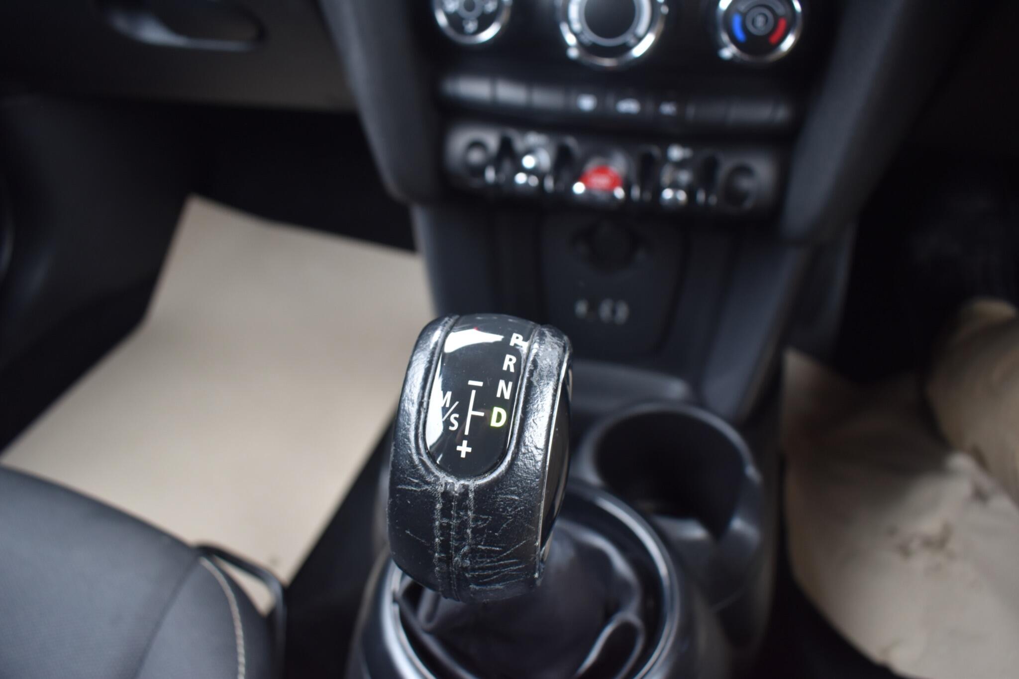 Hatch - 1.5 Cooper Auto Euro 6 (s/s) 3dr - Image 19