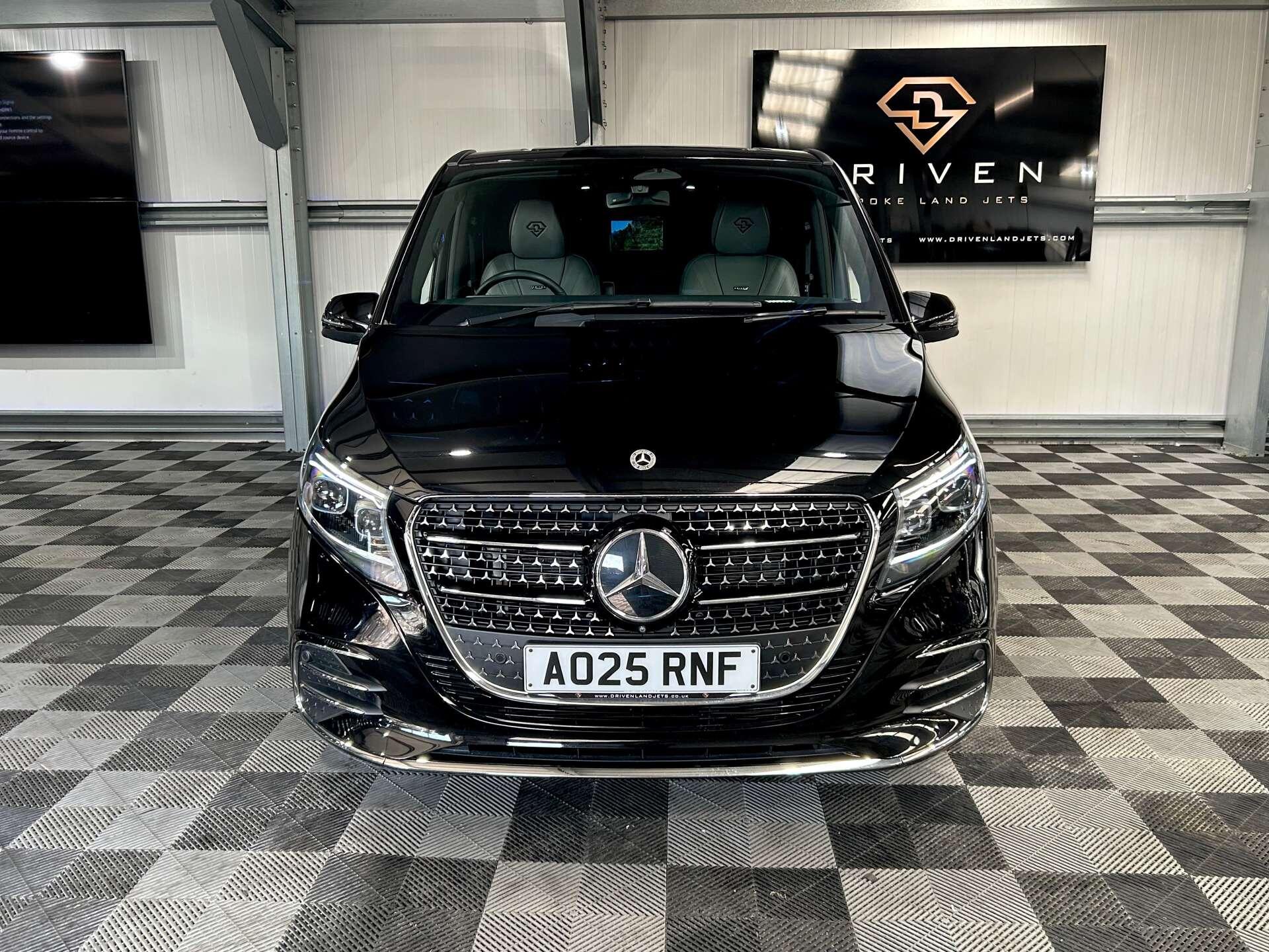 Mercedes-Benz V Class view 47