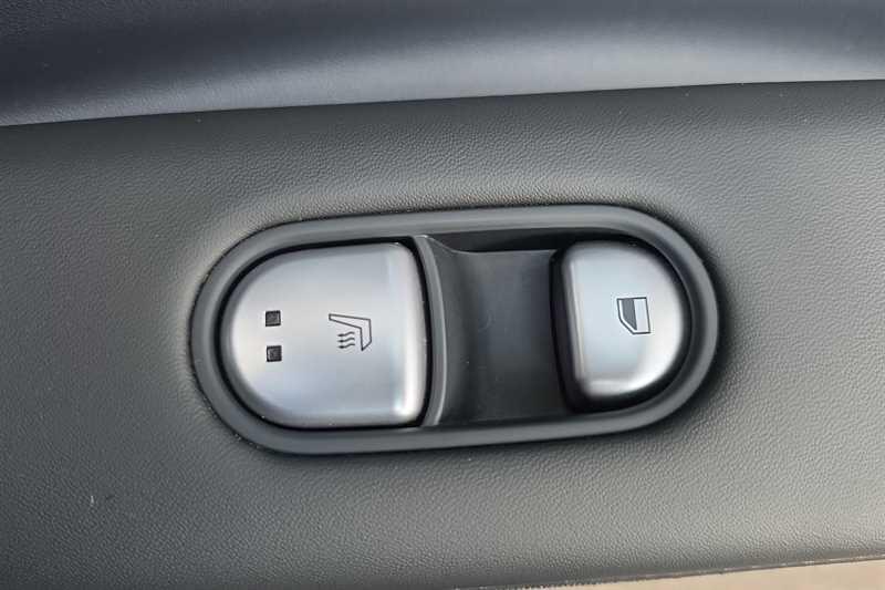Hyundai Ioniq 5 view 28
