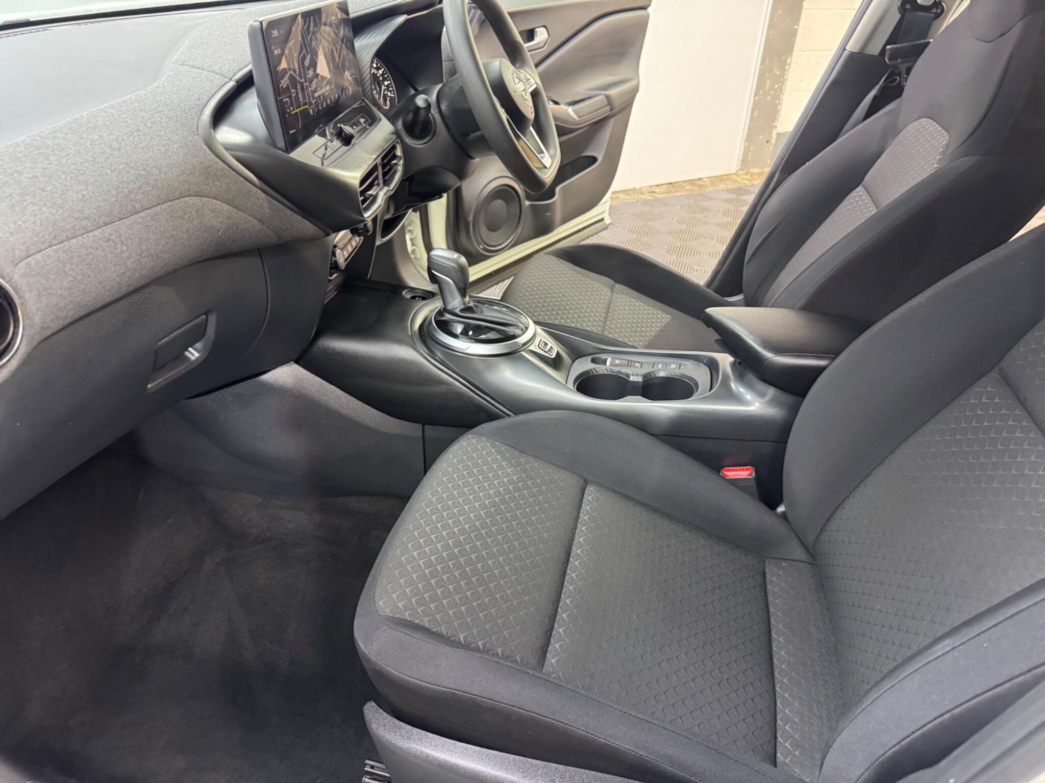 Nissan Juke view 42