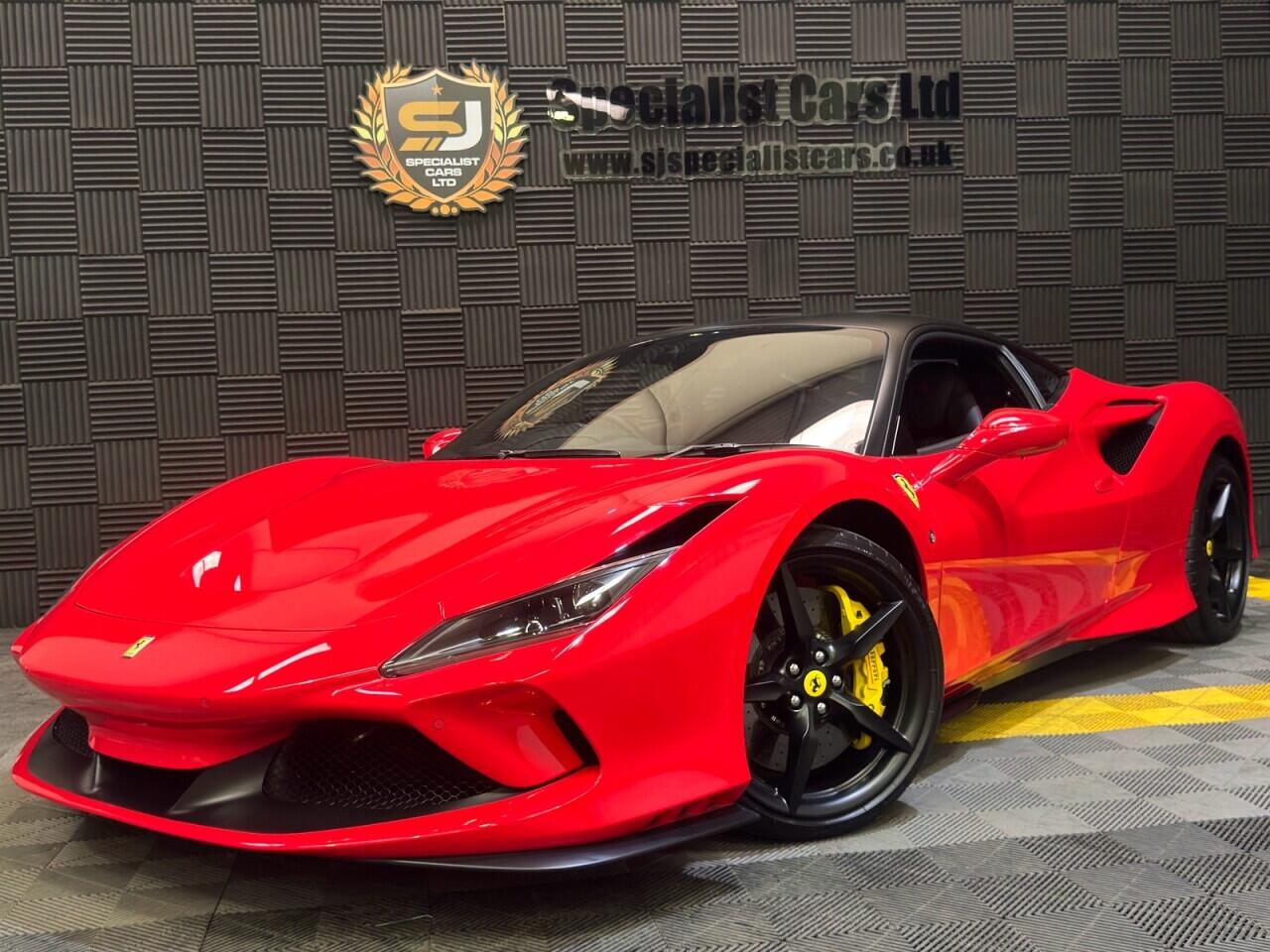 Ferrari F8 Tributo view 33