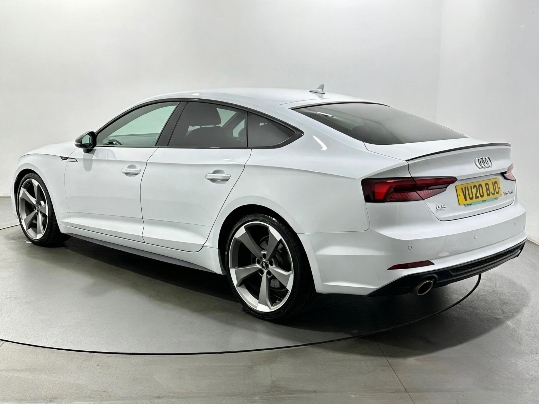 Audi A5 view 6