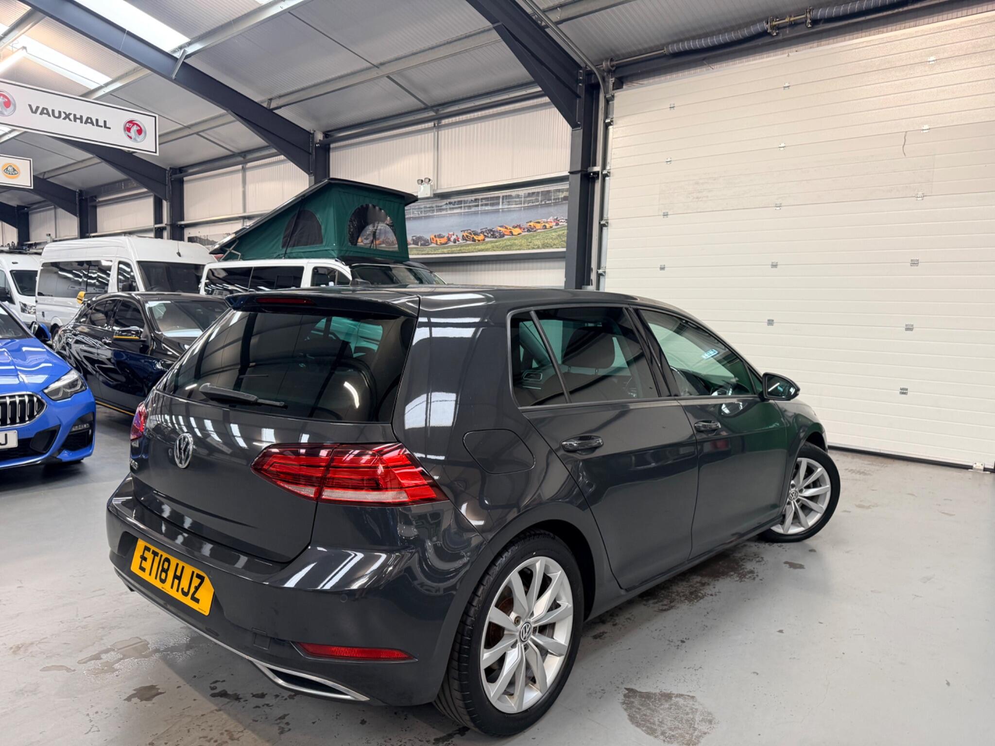 Volkswagen Golf view 15