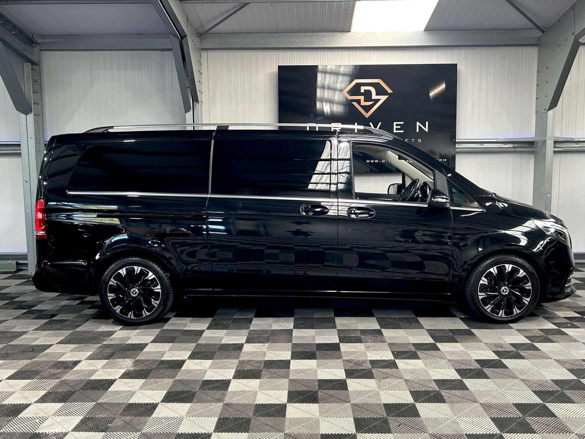 Mercedes-Benz V Class view 49