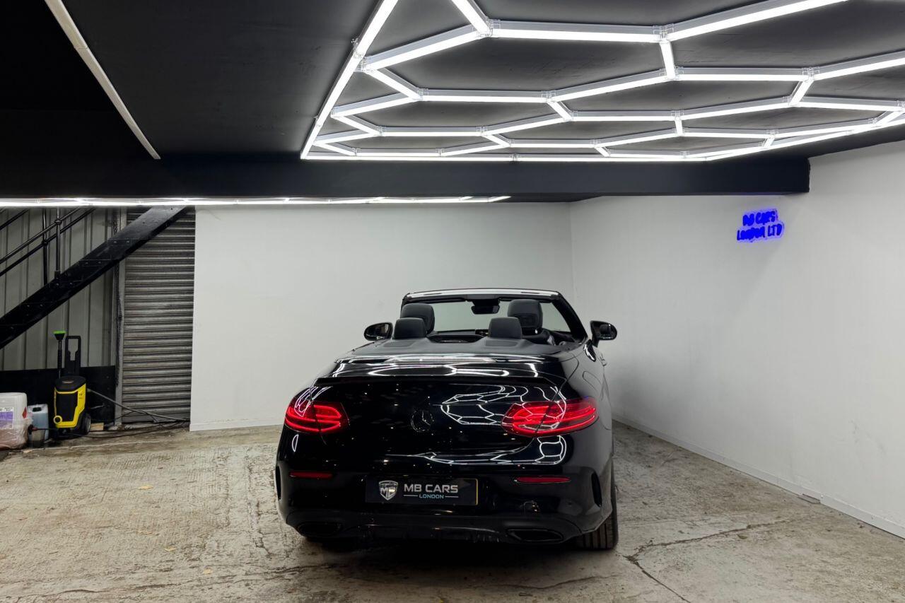 Mercedes-Benz C-Class view 41