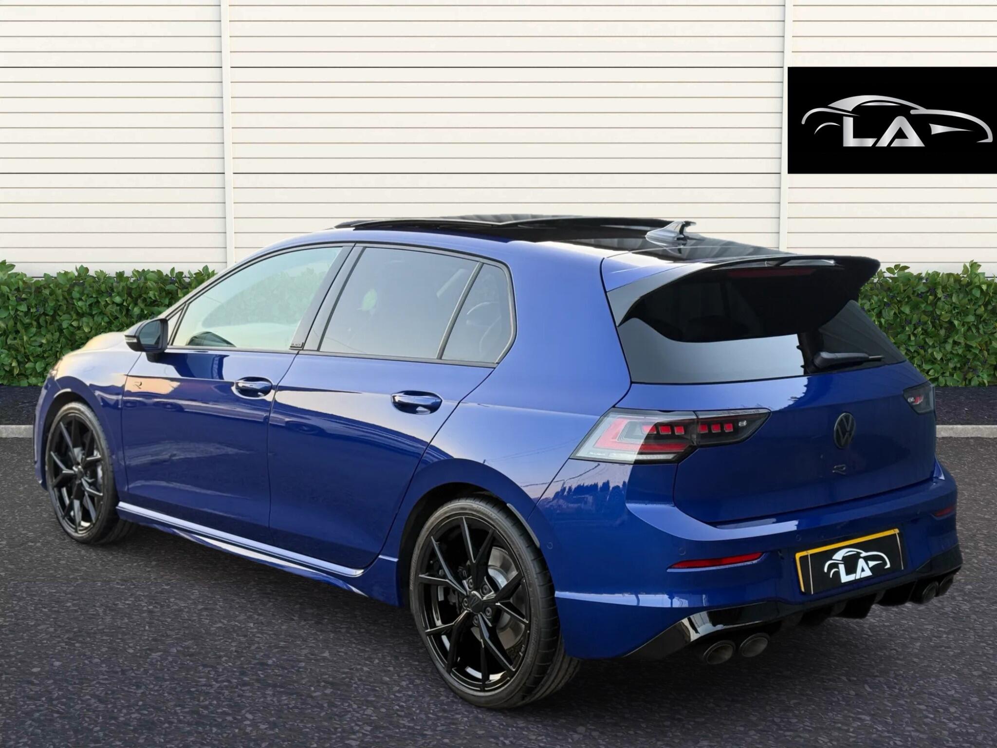 Volkswagen Golf view 5