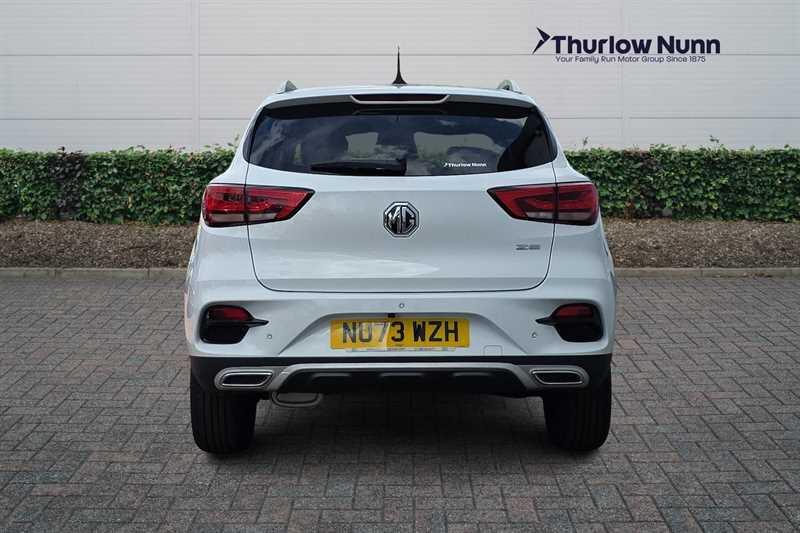 MG ZS view 4