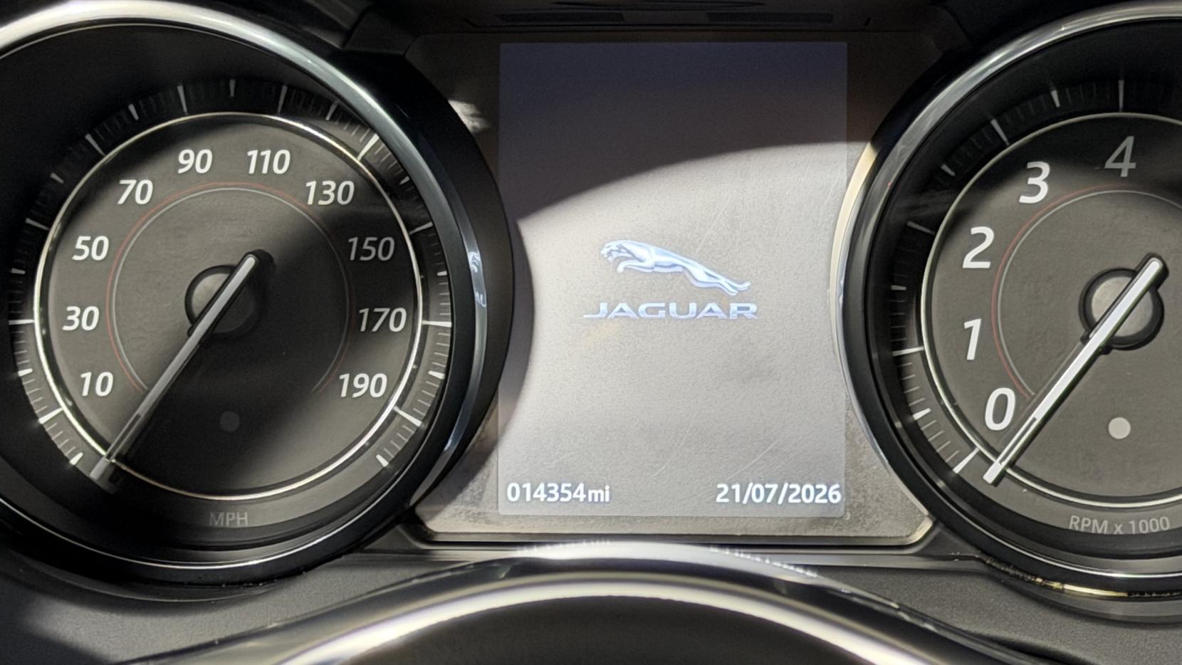 Jaguar F-Type view 21