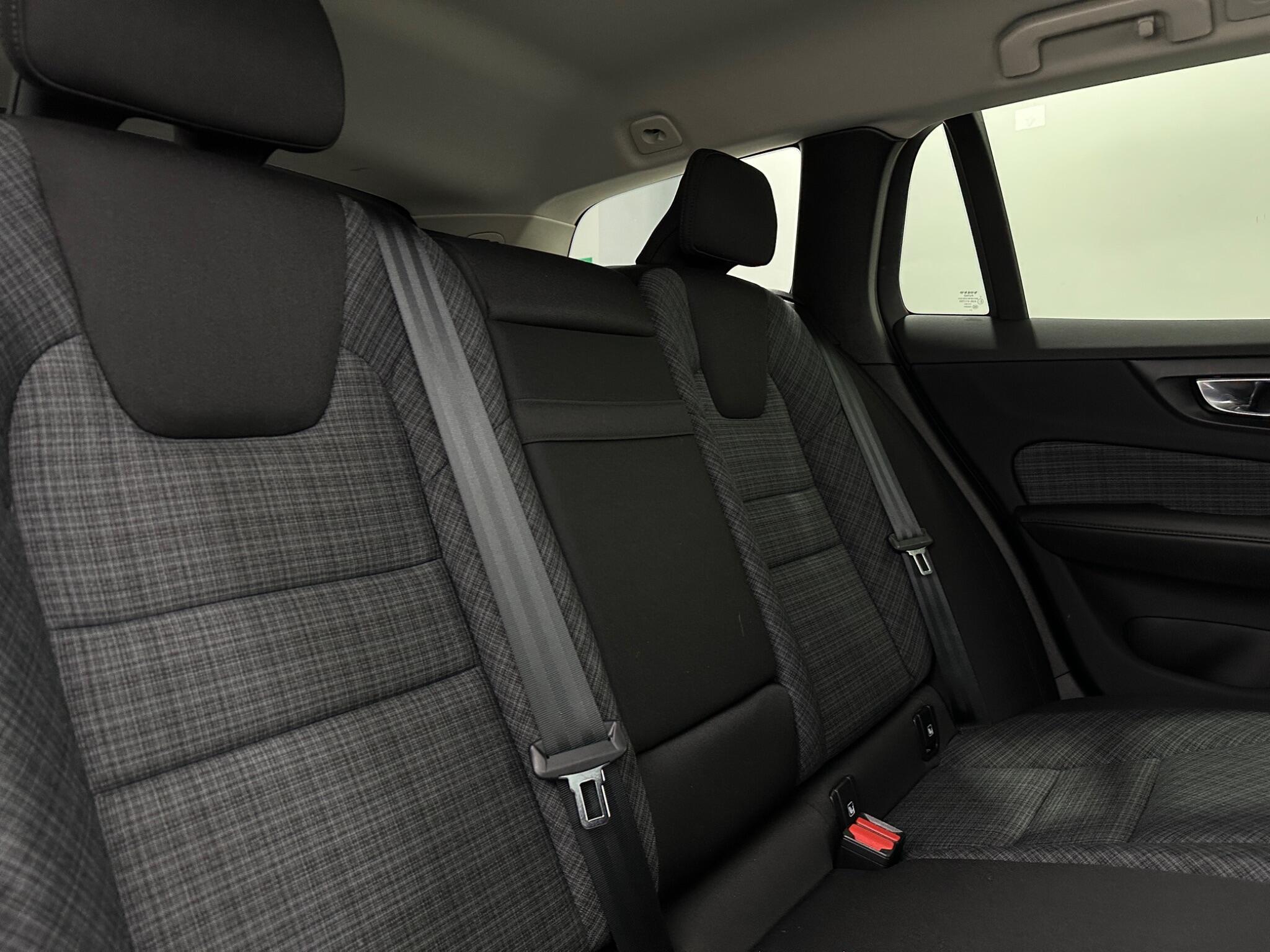Volvo V60 view 41