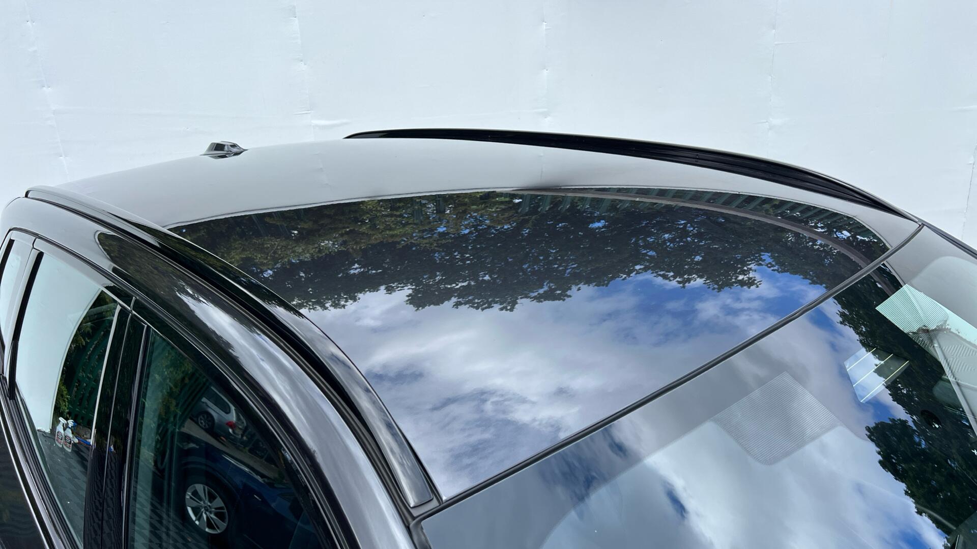 BMW X3 view 21
