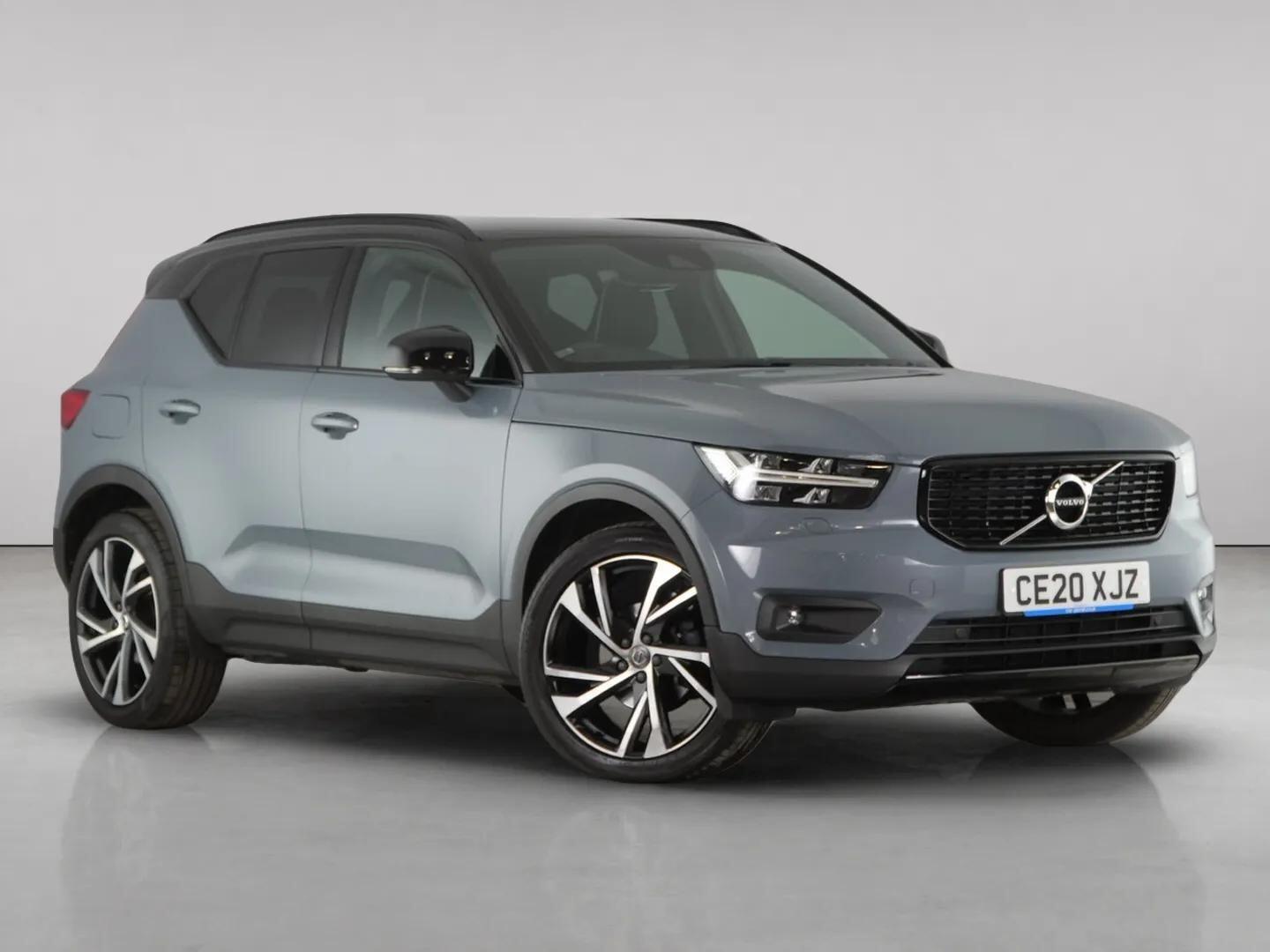 2020 Volvo XC40 in Grey for sale