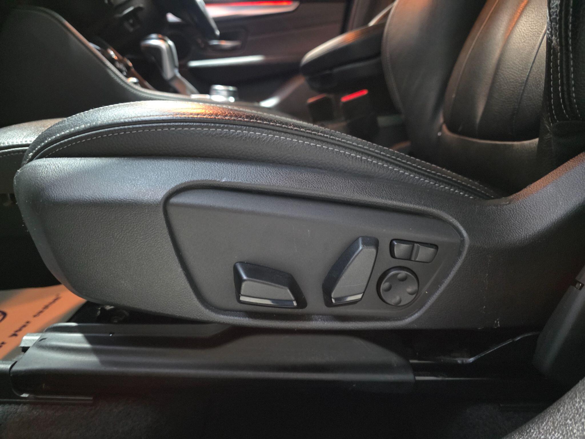 BMW 2 Series view 28
